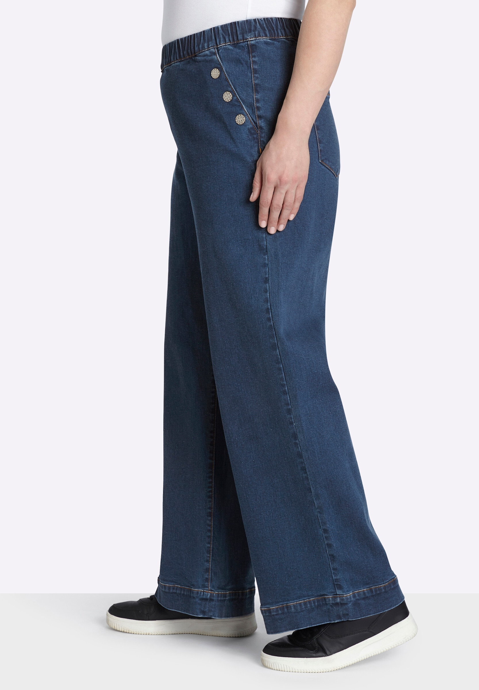 Sheego Bequeme Jeans »Jeans Weite Jeans mit Deko-Knöpfen«