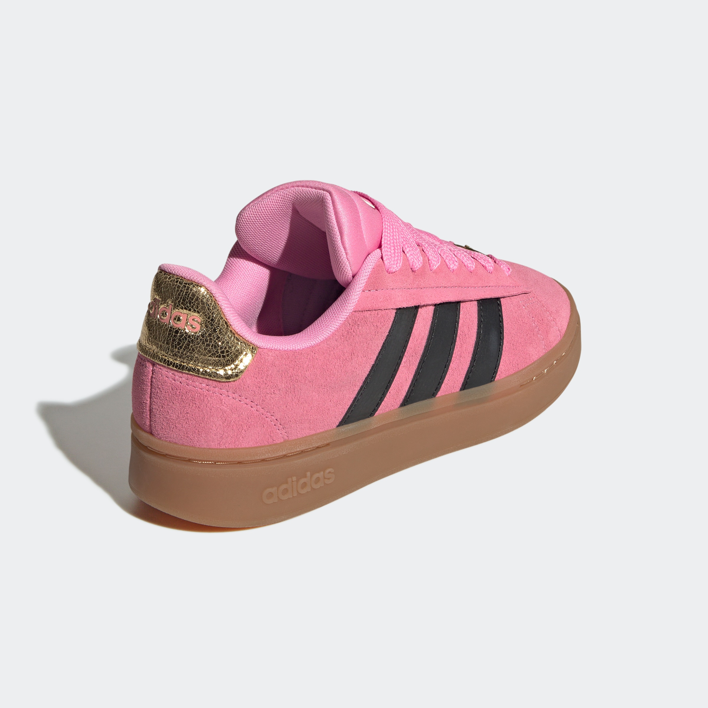 adidas Sportswear Sneaker »GRAND COURT ALPHA 00S«, Design inspiriert vom adidas Campus 00