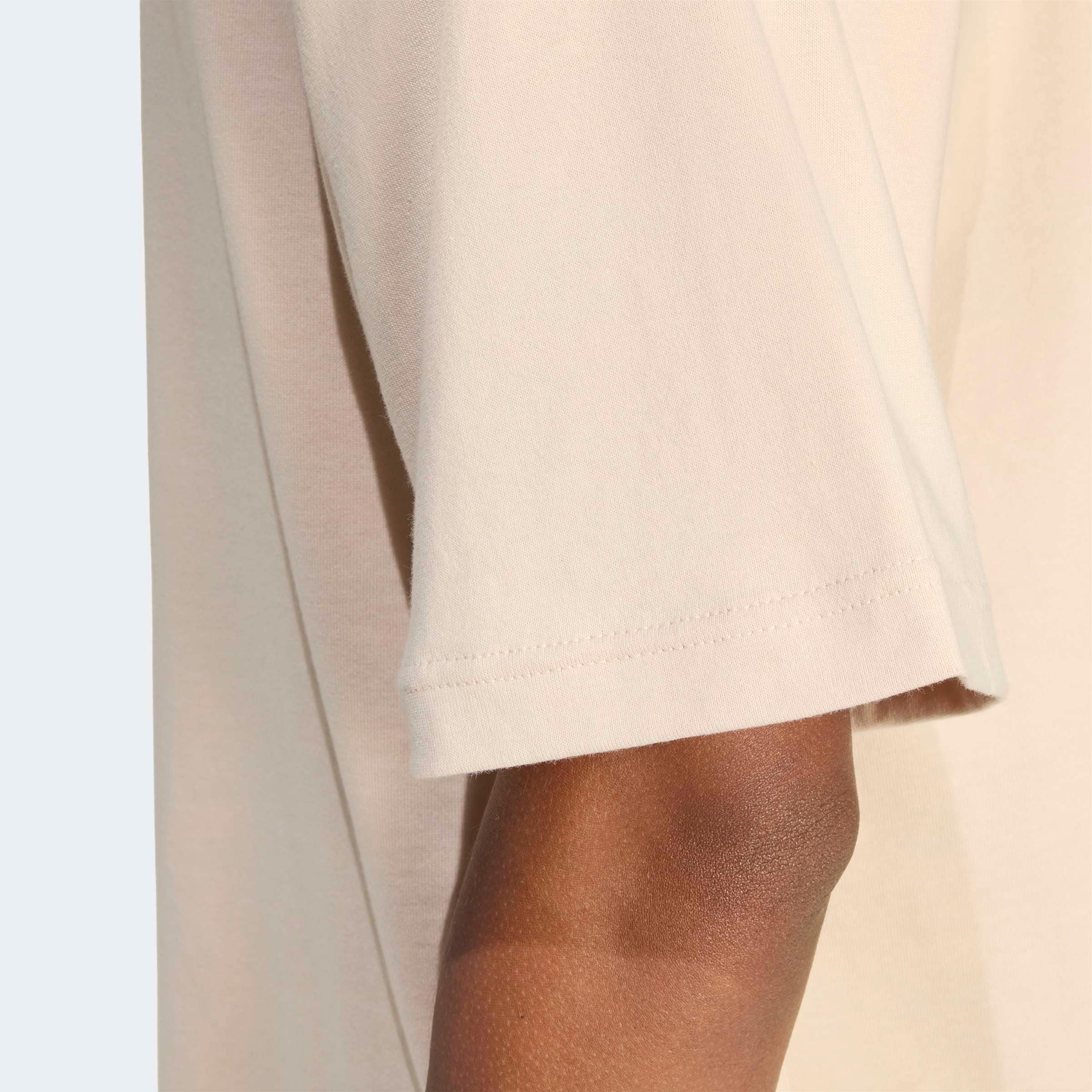 adidas Sportswear T-Shirt »FUTURE ICONS SMALL LOGO« sportlicher Stil, Kurzarm, mit kleinem 3-Streifen Logo