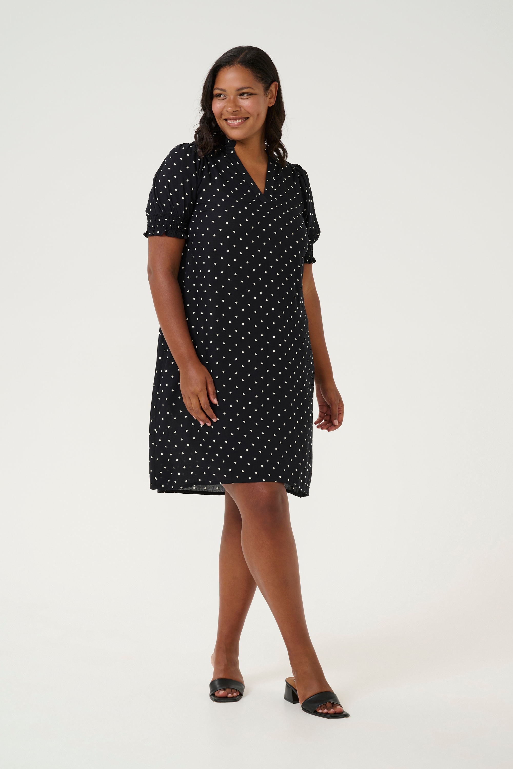 KAFFE Midikleid »Kleid KAbeathe«