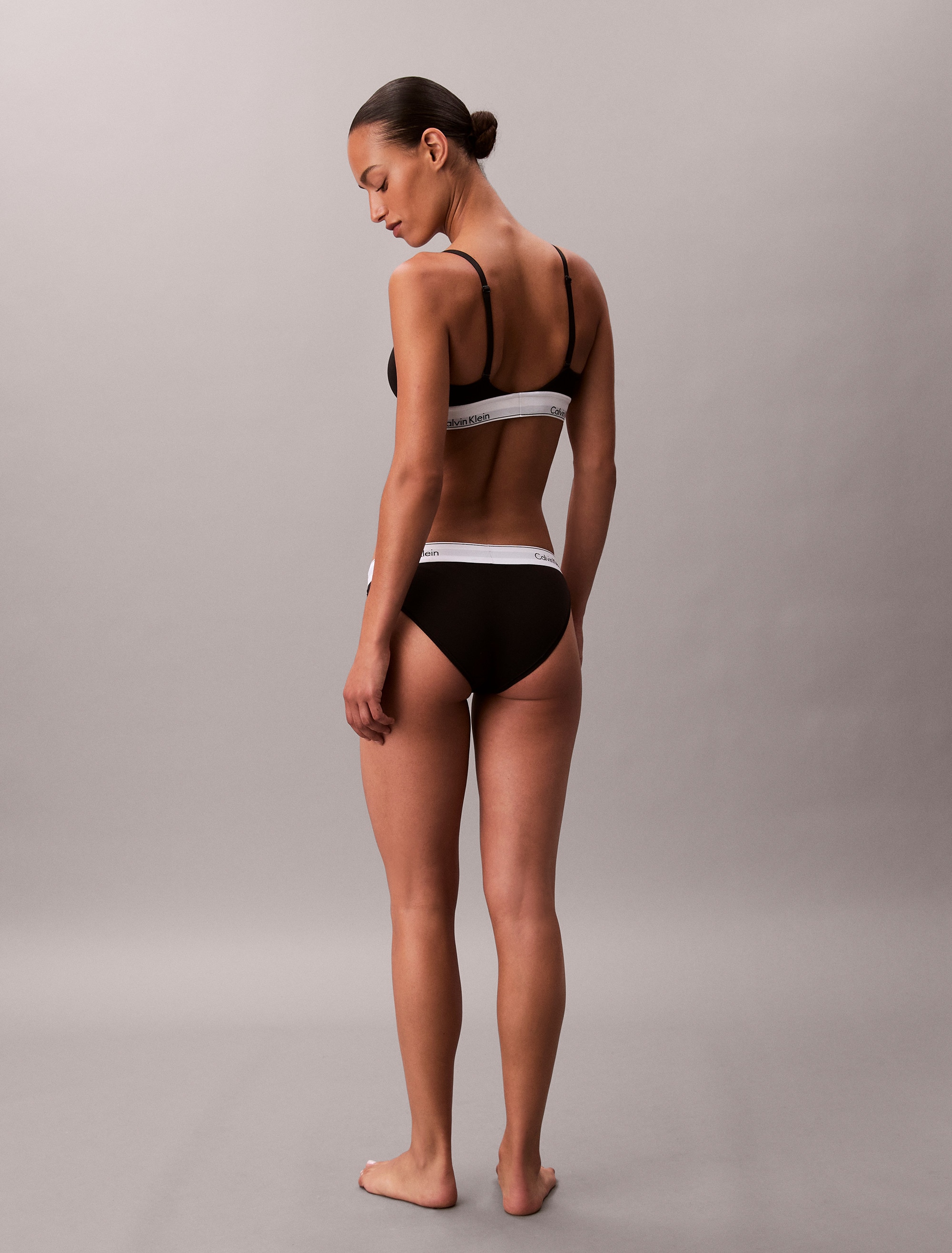 Calvin Klein Underwear Triangel-BH »LGHT LINED TRIANGLE«, mit CK-Logo am Bund