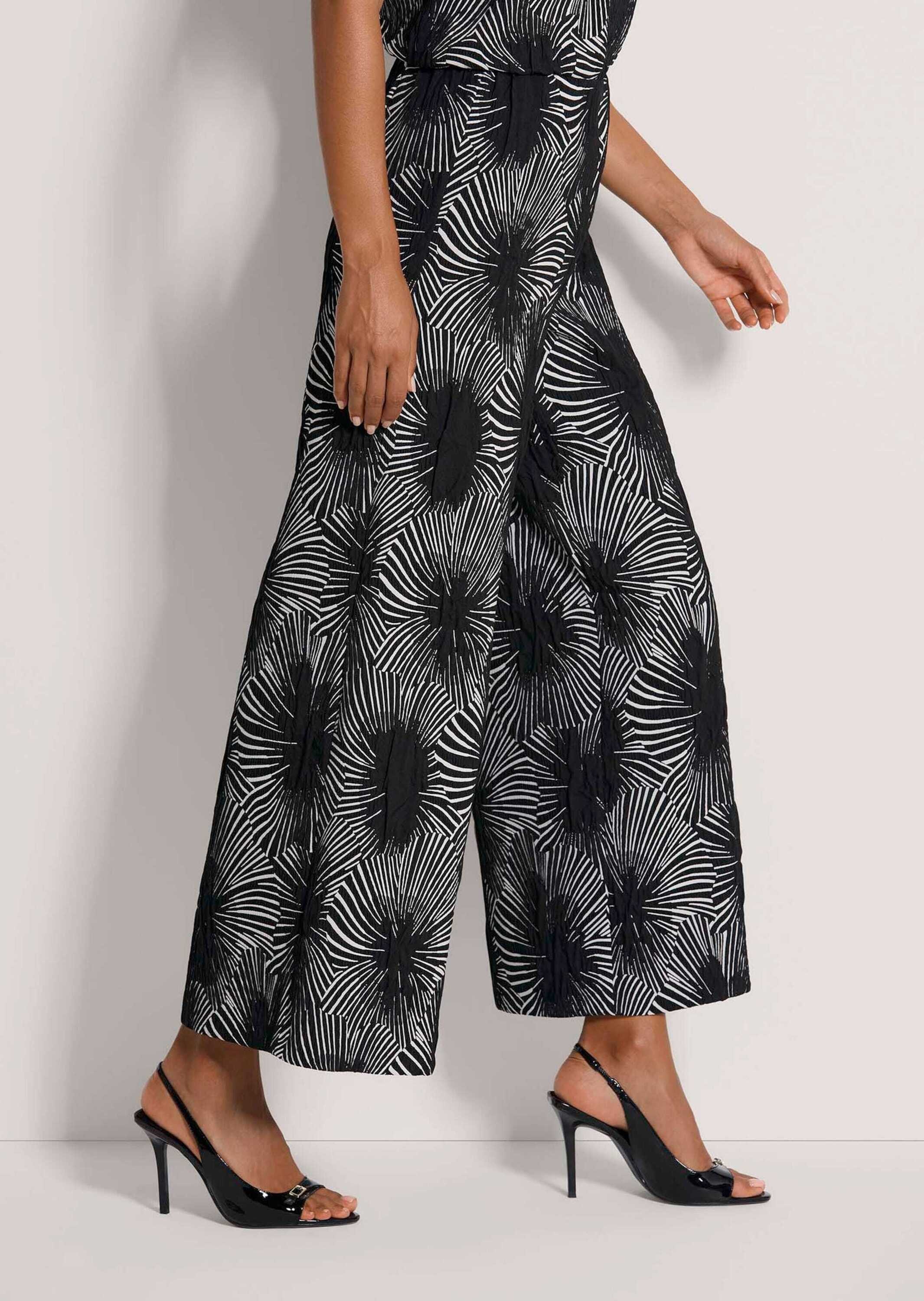MADELEINE Culotte »Culotte Schlupfhose mit Blütenprint«