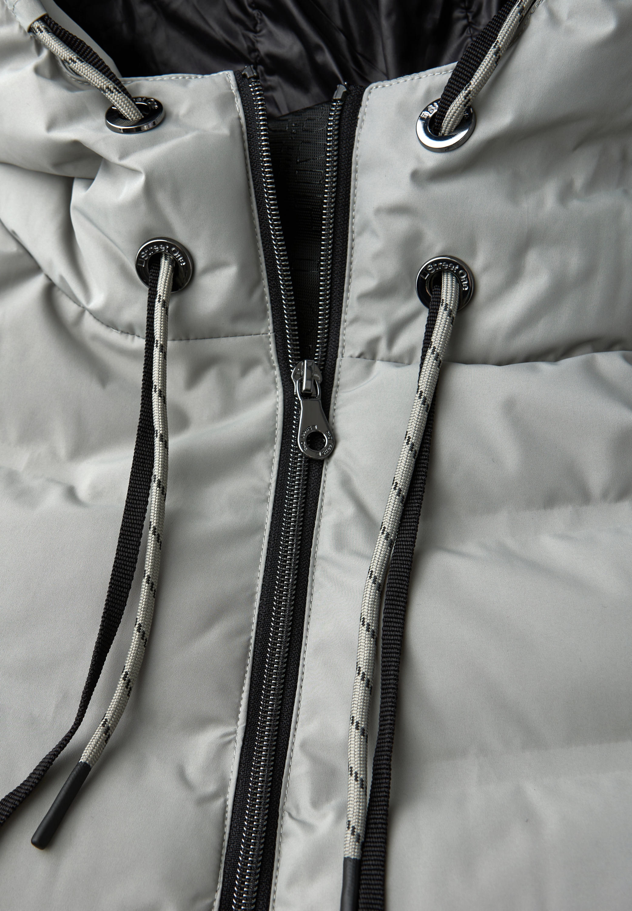 STREET ONE Steppjacke mit Kapuze und geklebten Nähten