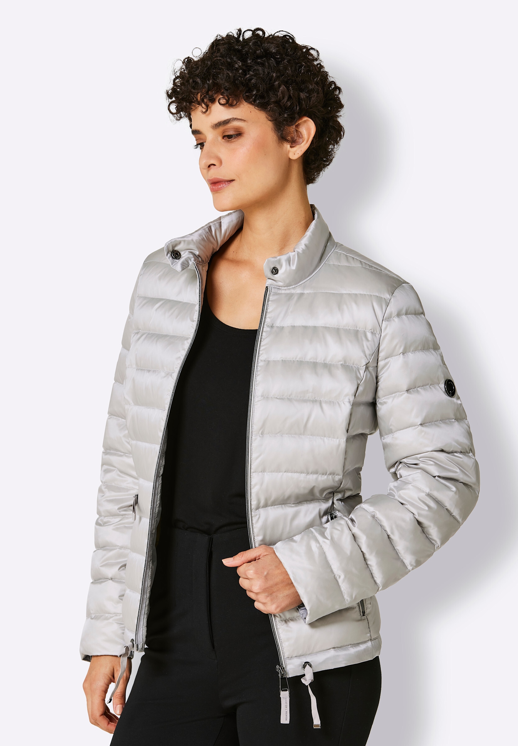 creation L Daunenjacke »Leicht-Daunen-Steppjacke Leichtdaunenjacke mit Pack-away-Beutel für unterwegs« ohne Kapuze