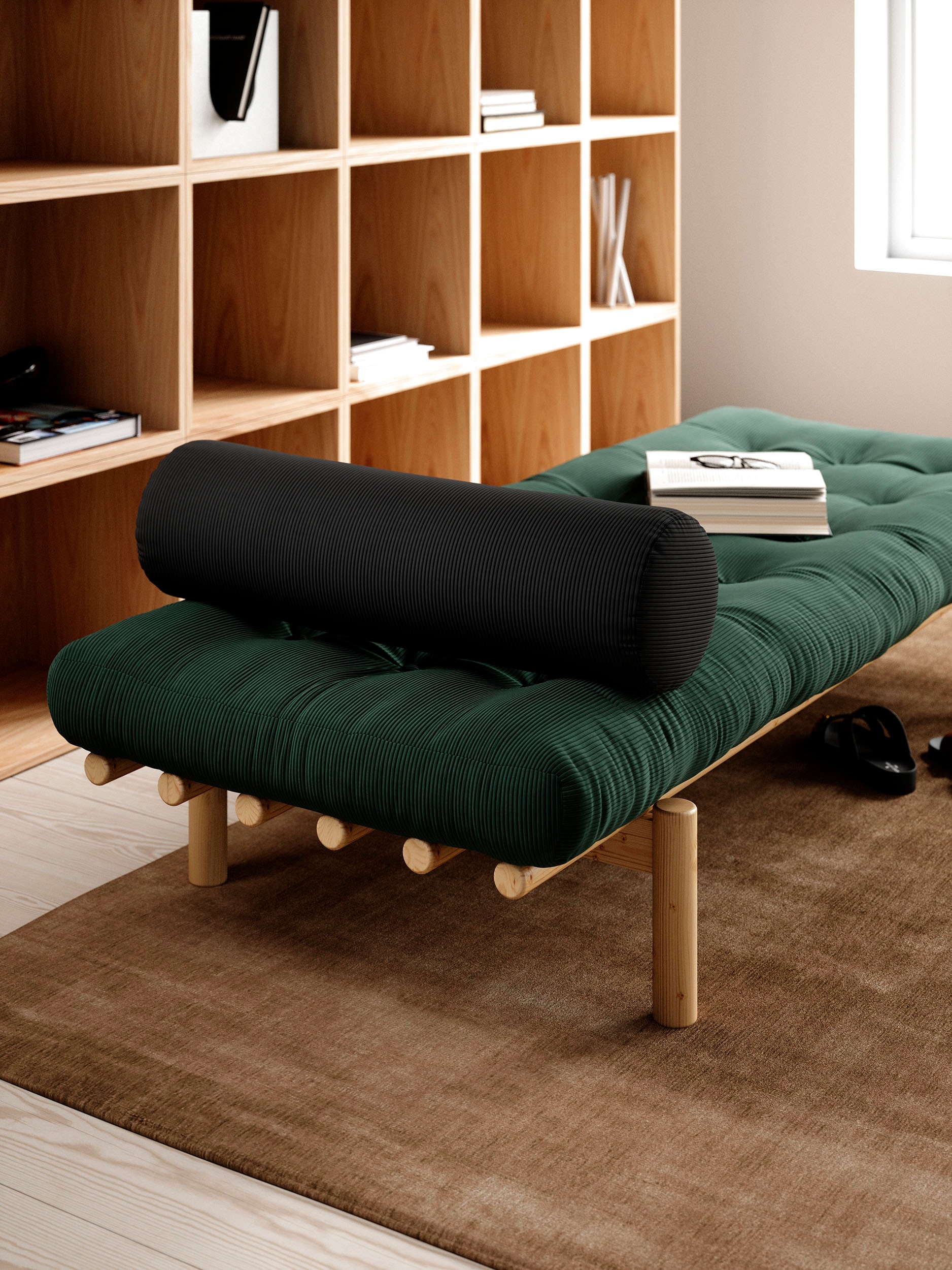 Karup Design Daybed »Next«, aus massiven Kiefernholz, inkl. Futonmatratze und Kissen