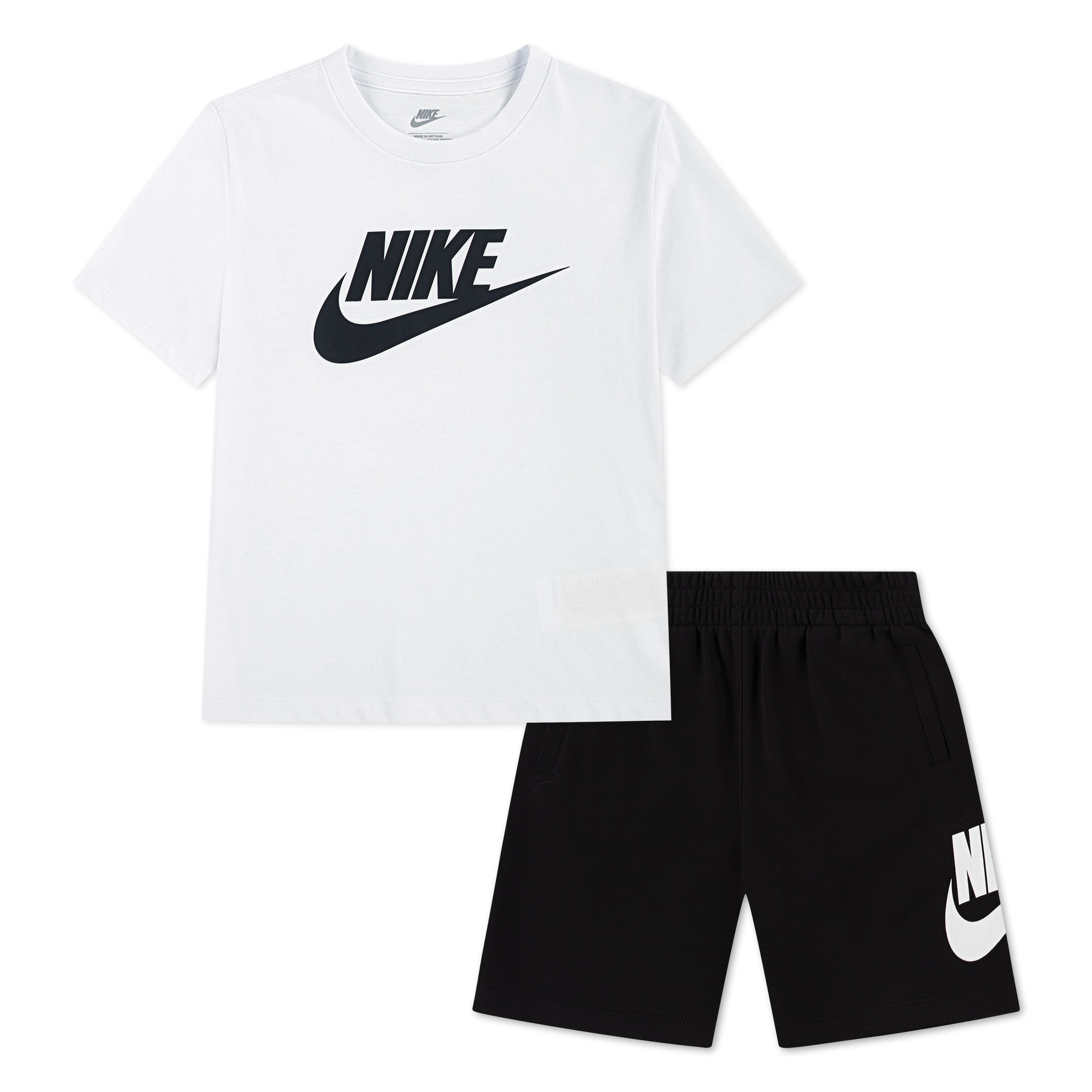 Nike Sportswear T-Shirt & Shorts »CLUB TEE & SHORT SET« 2 tlg. für Kinder, 2-teiliges Set, für Sport und Bewegung
