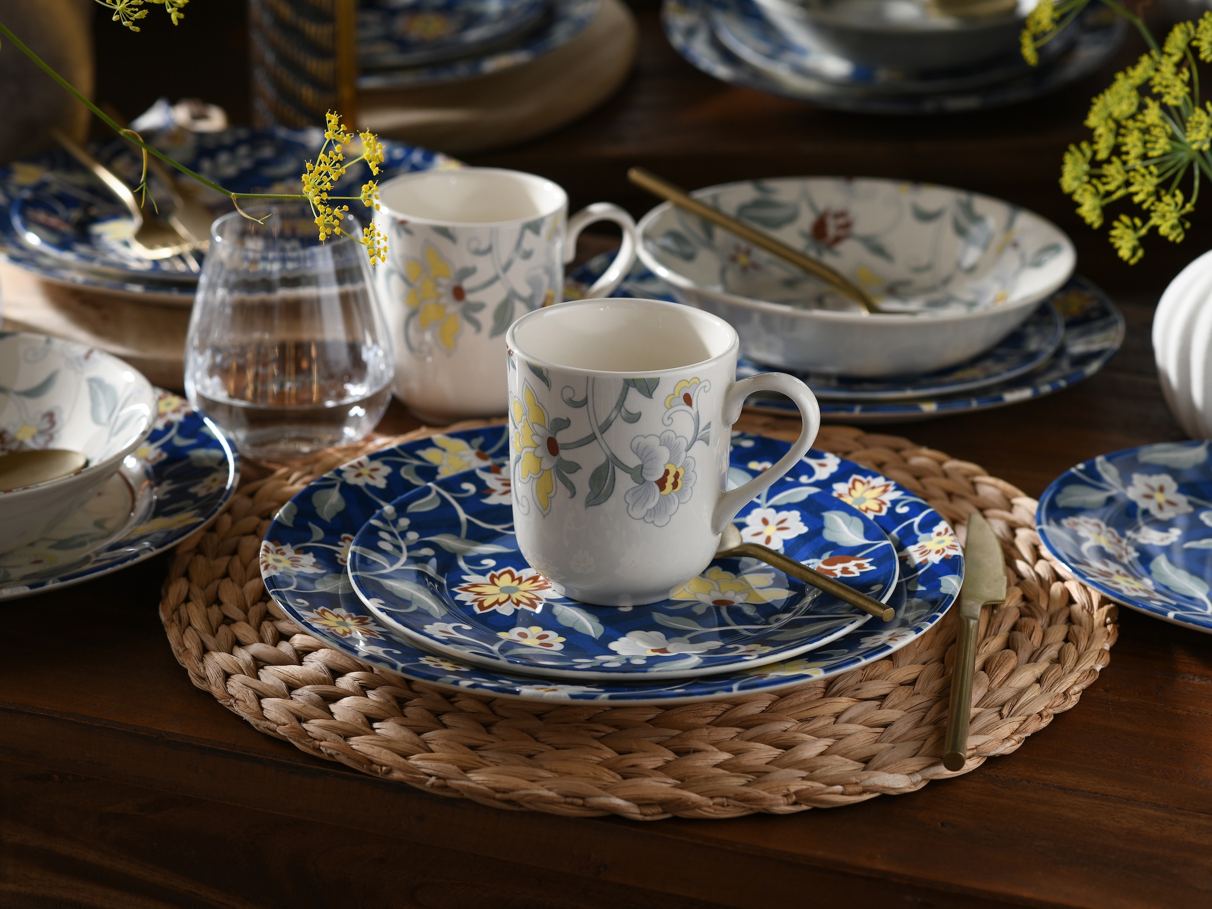 CreaTable Kombiservice »Odessa, Kombi-Service 16-tlg« Blumendekor