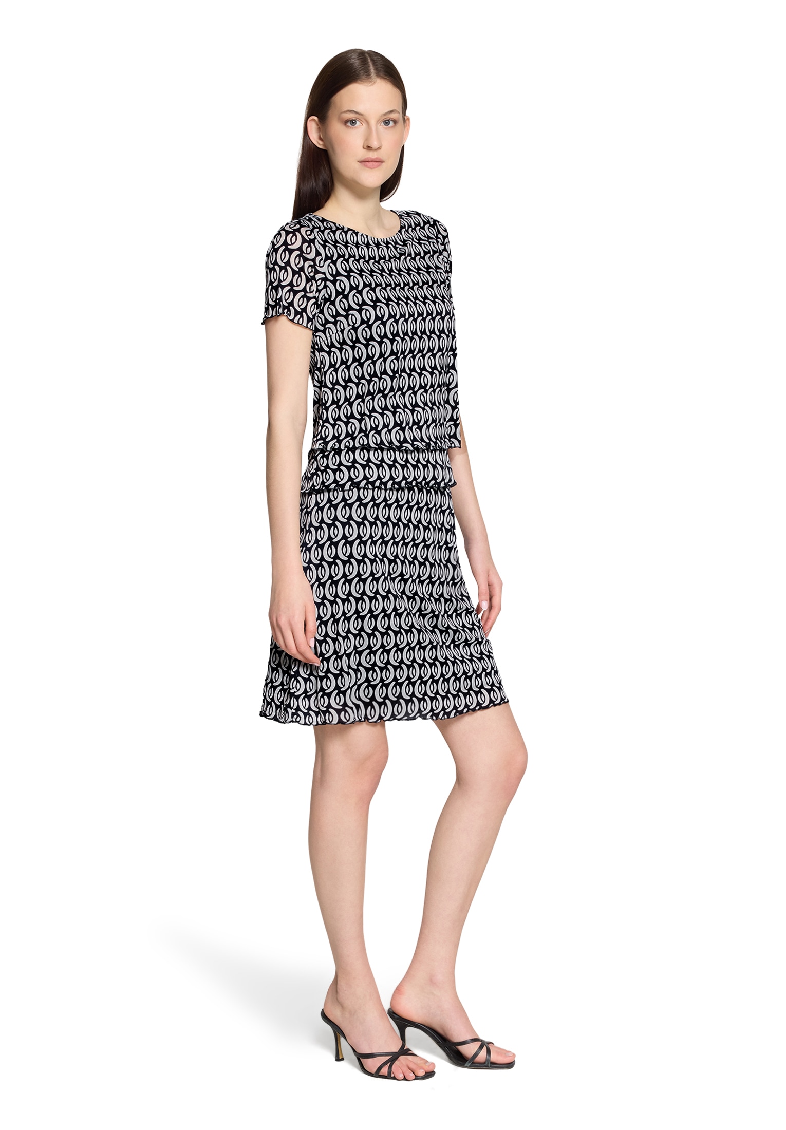 Betty Barclay Midikleid »Stufenkleid mit U-Boot-Ausschnitt«