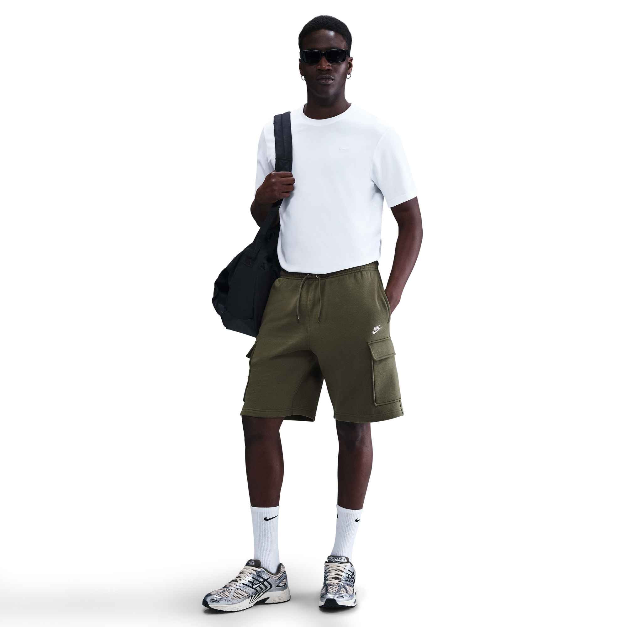 Nike Sportswear Shorts »M NK CLUB BB CARGO SHORT«  Cargo-Shorts, mit sportlichem Stil, für Streetwear und Sportmode