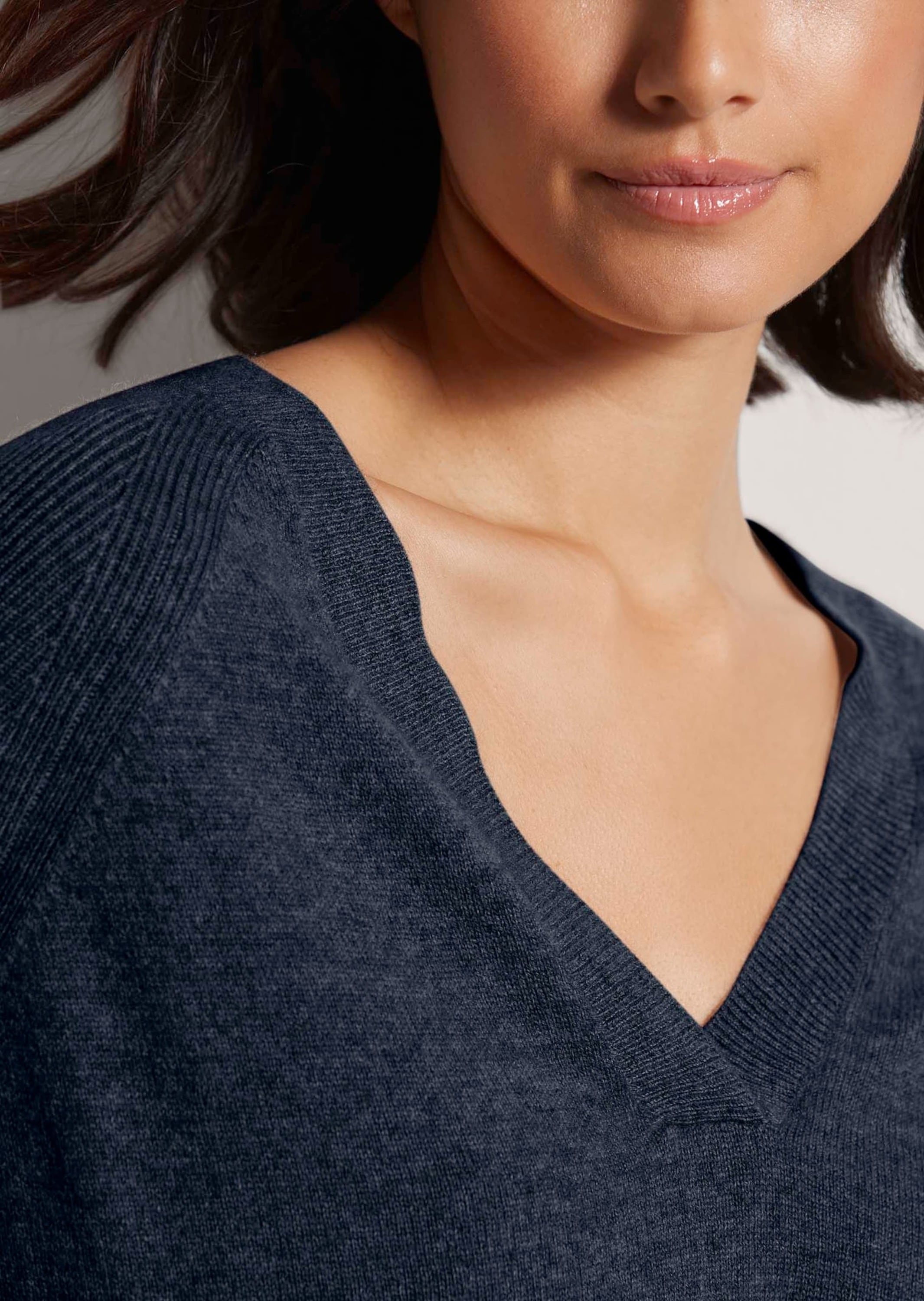 MADELEINE Longpullover »Pullover Strick Kaschmirpullover mit V-Ausschnitt«