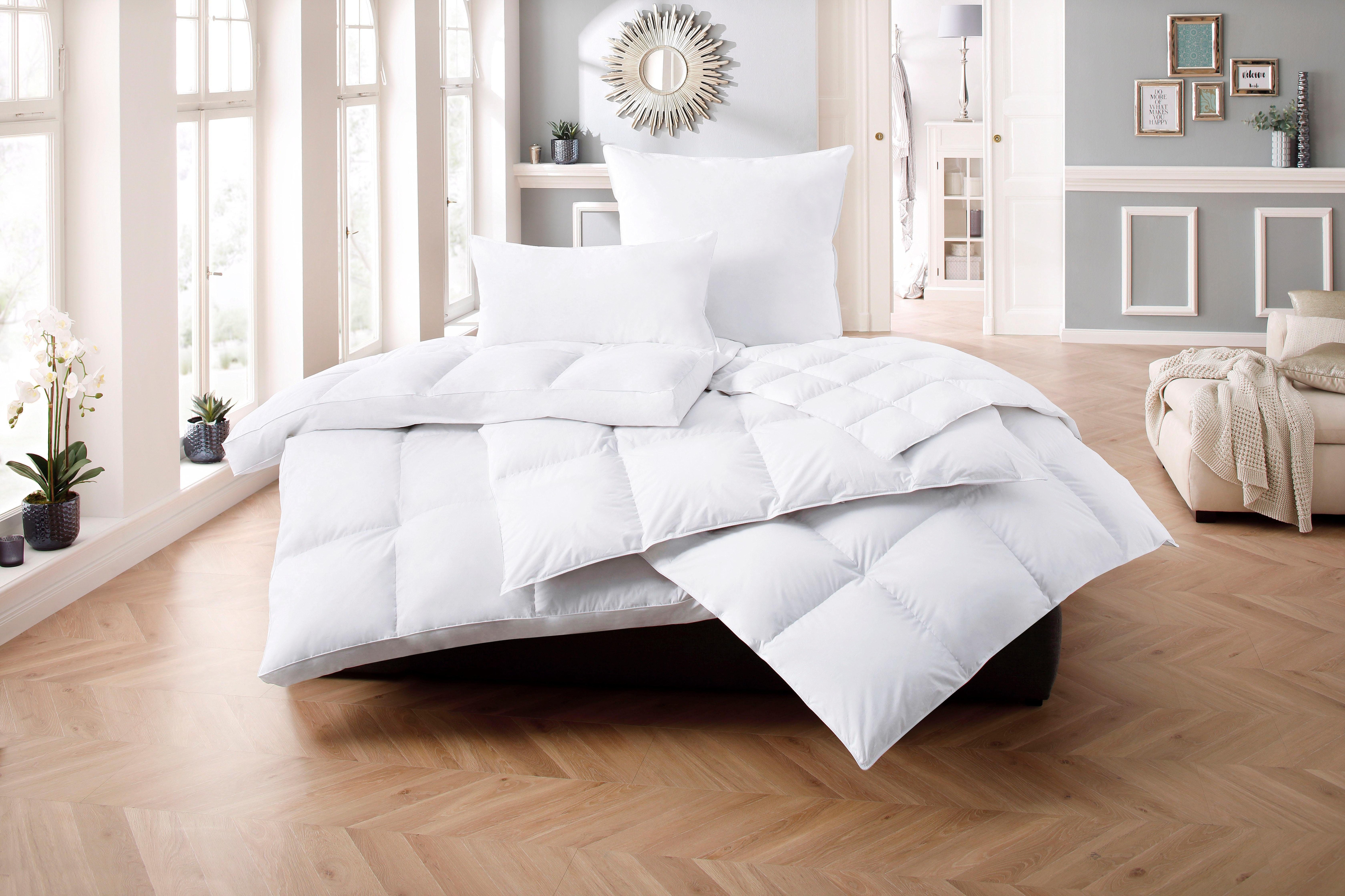 Älgdröm Daunenbettdecke + 3-Kammer-Kopfkissen »Lasse in weiß, Größe B/L: 80 cm x 80 cm Anzahl Teile 1