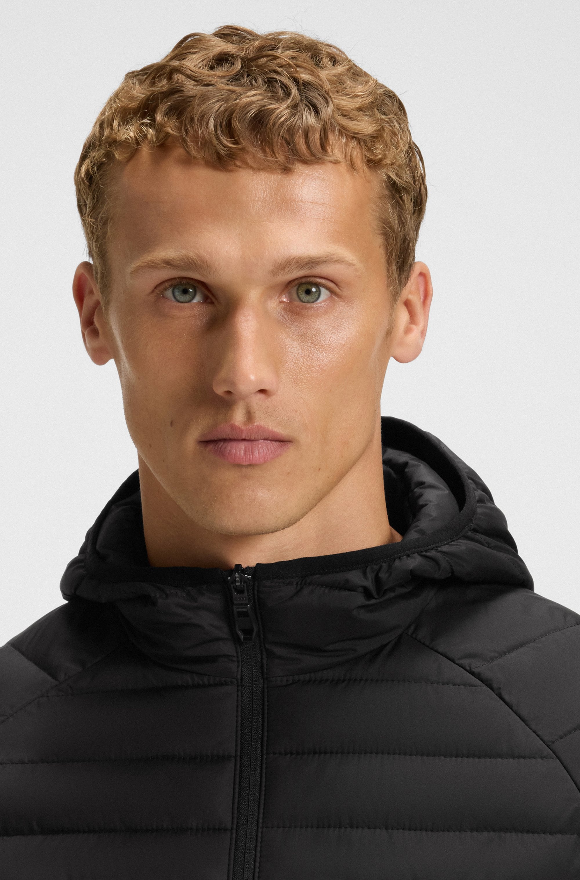 BOSS GREEN Steppjacke, mit Kapuze, Kapuze, Regular Fit, reflektierende Details