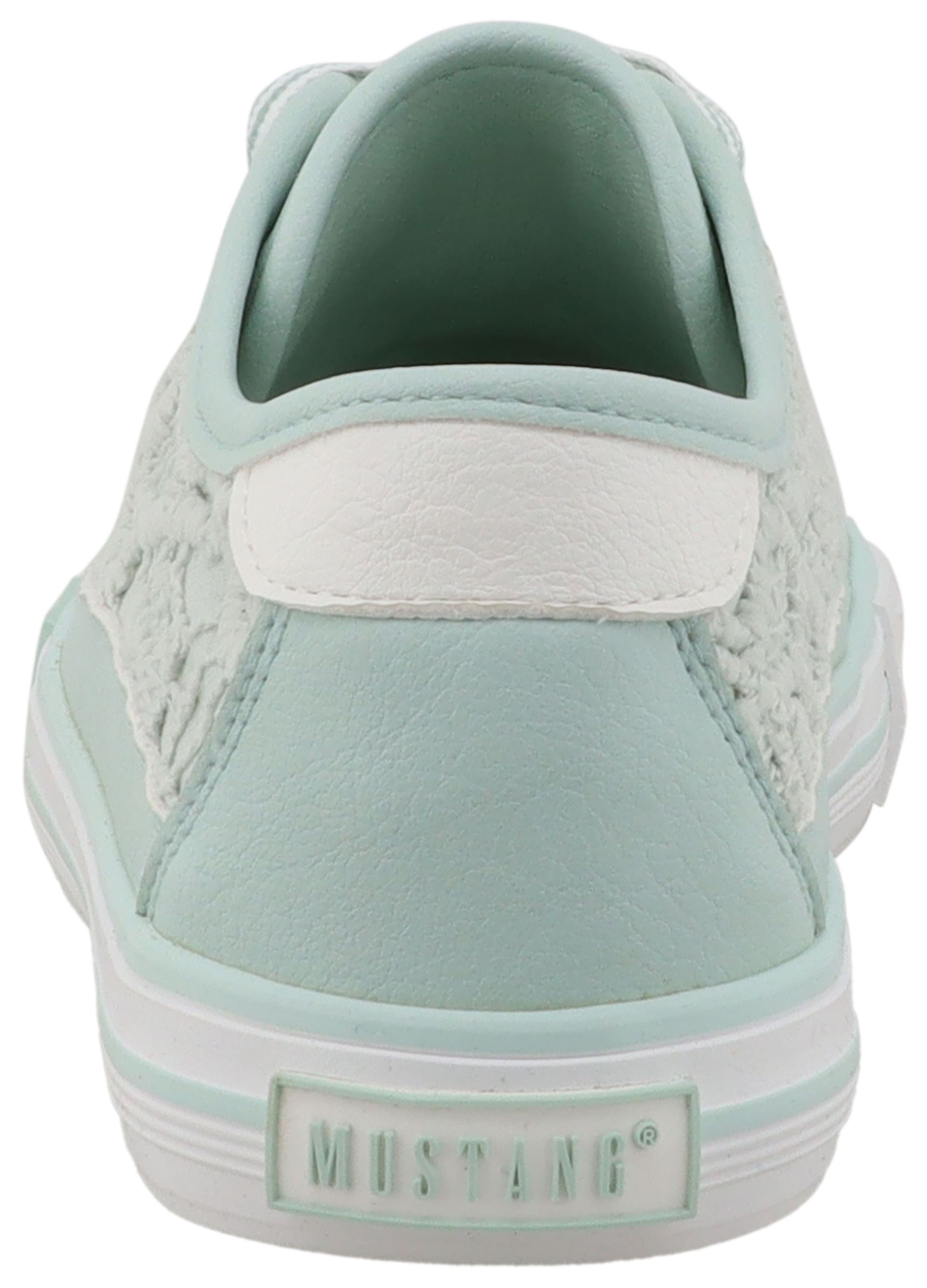 Mustang Shoes Sneaker »Gaspare«  Freizeitschuh, Schnürschuh, Halbschuh mit Blüten-Stickerei