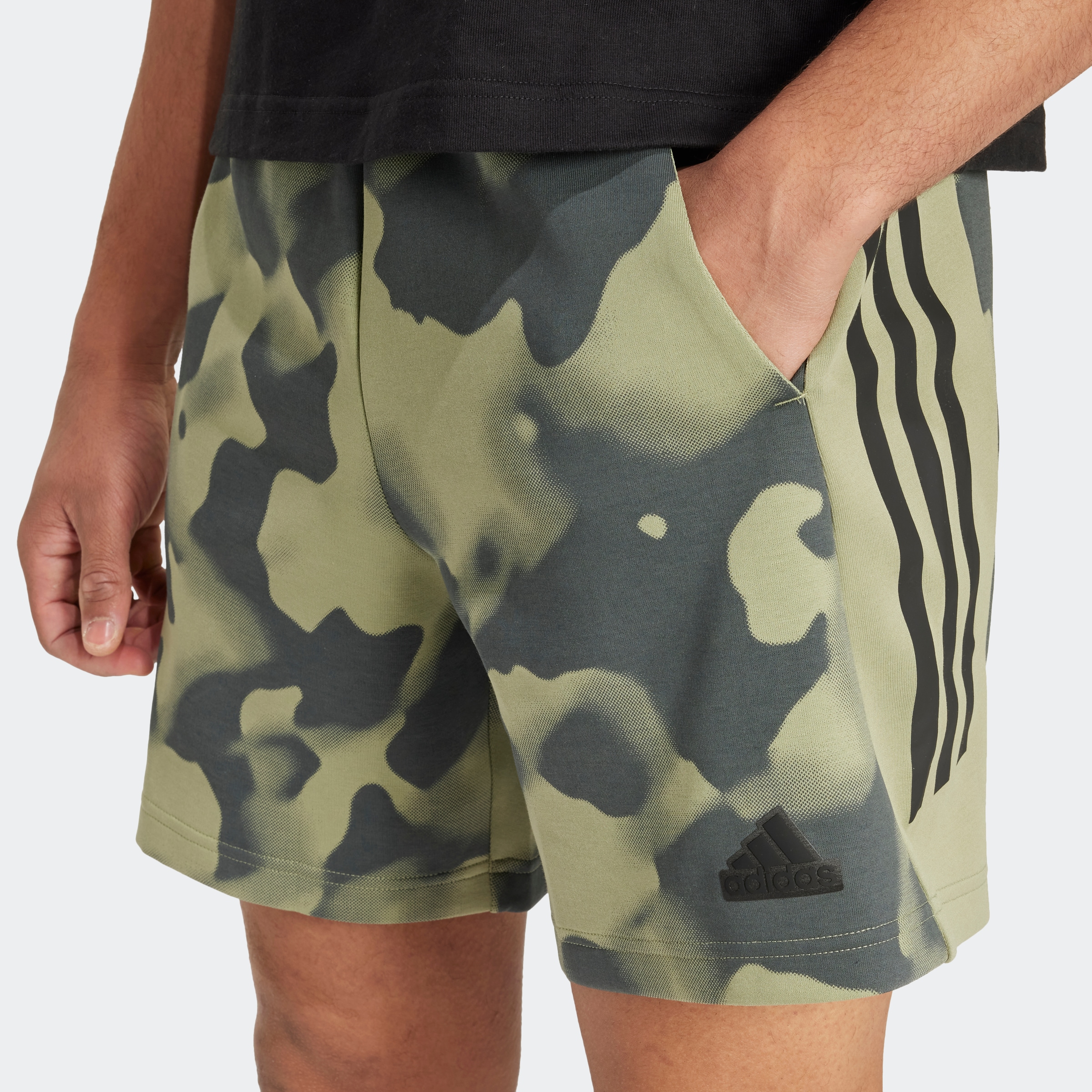 adidas Sportswear Shorts »M FI 3S SHO AOP«, (1 tlg.)