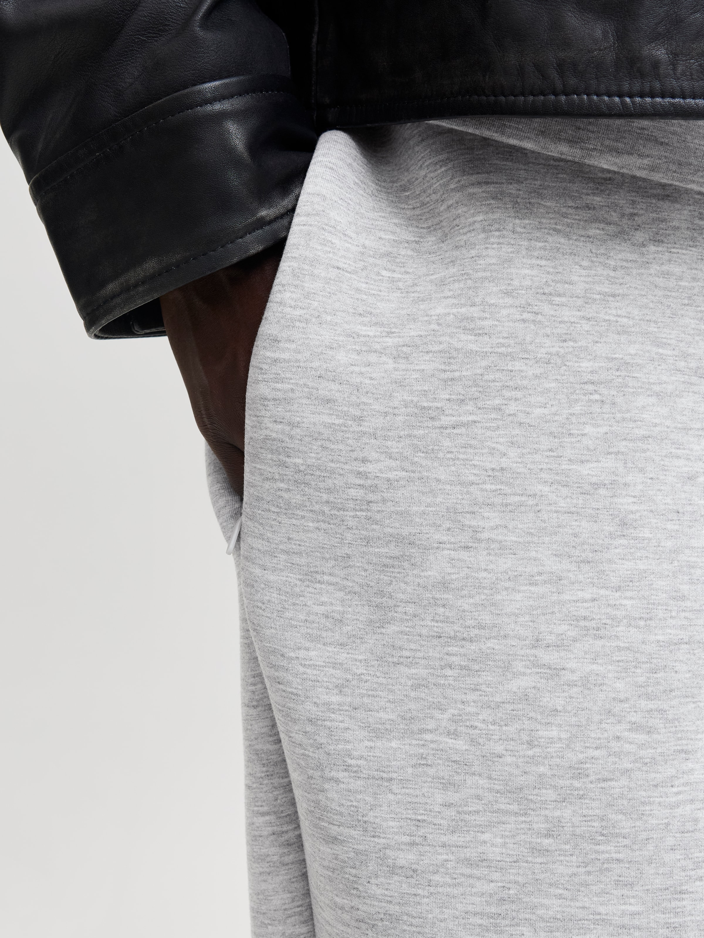 Jack & Jones Sweathose »JPSTBILL LEGACY SCUBA UNC SWT PANTS NOOS«  Materialmix, locker geschnitten