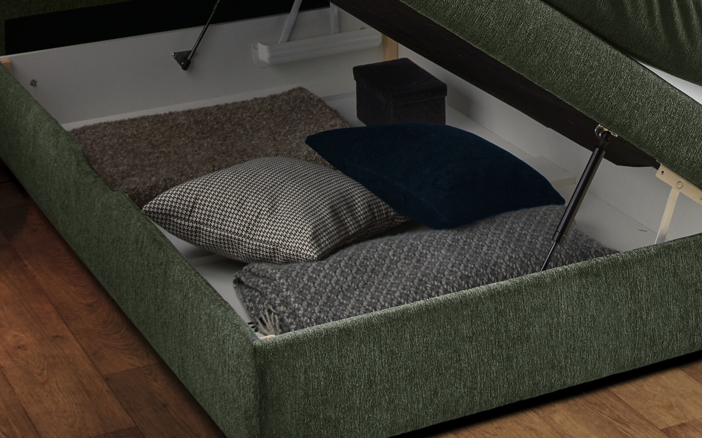 Jockenhöfer Gruppe Boxspringbett »Casa Grande in der Breite 240cm, Familienbett mit riesigem Bettkasten«, 7-Zonen-TTFK-Matratze, KS-Topper, verschiedene Härtegrade wählbar