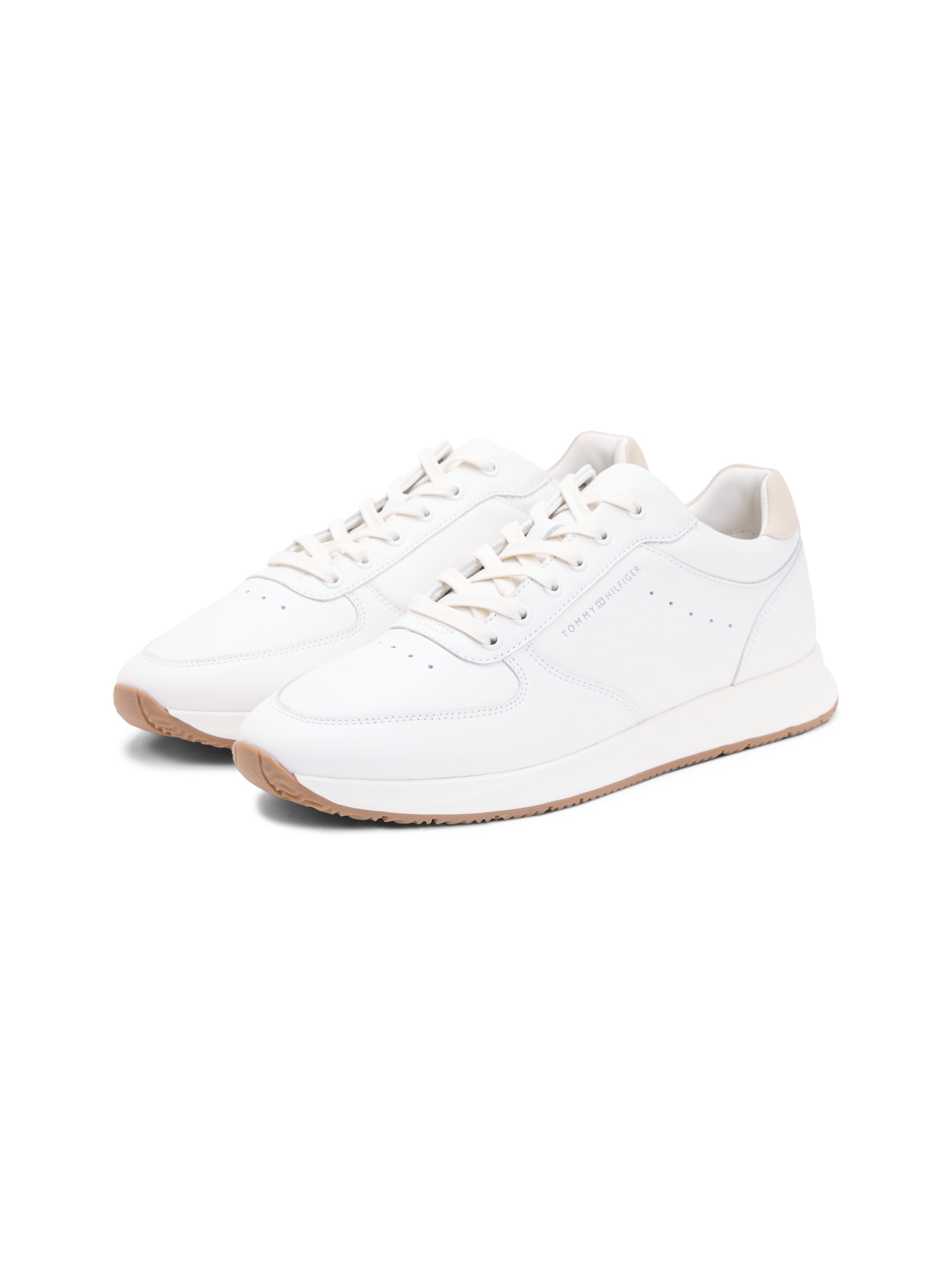 Tommy Hilfiger Sneaker »NEWPORT LTH«  Sneaker, Freizeitschuh, Halbschuh mit seitlicher Logoprägung