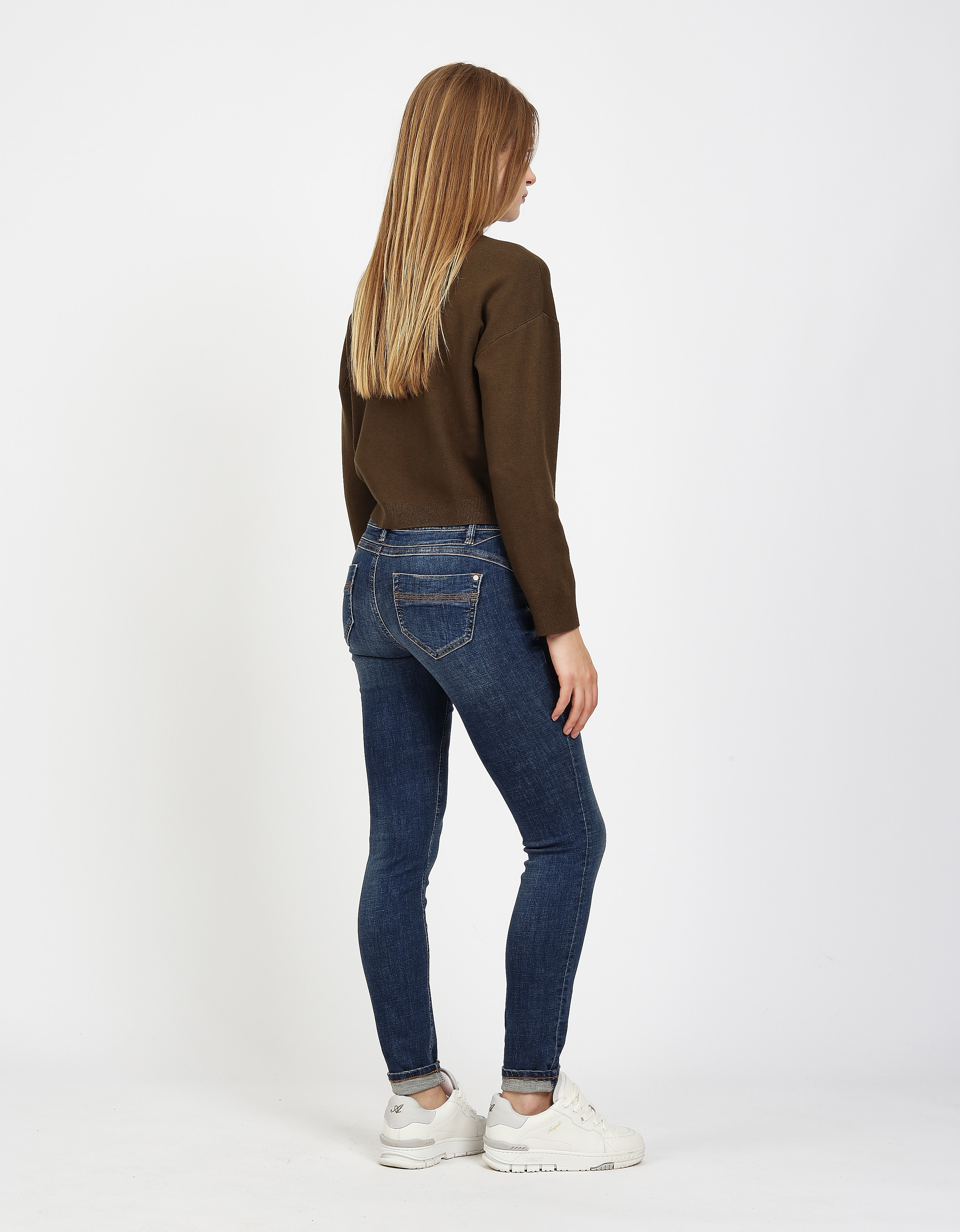 GANG Skinny-fit-Jeans »94NELE« mit Rundpasse und seitlichen Dreieckseinsätzen f. e. tolle Silhouette