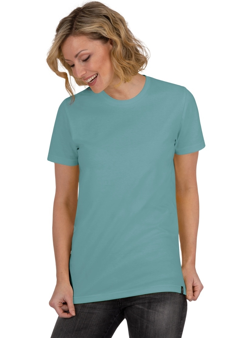 Trigema T-Shirt »TRIGEMA Slim Fit T-Shirt aus DELUXE Baumwolle« bestellen  online bei OTTO