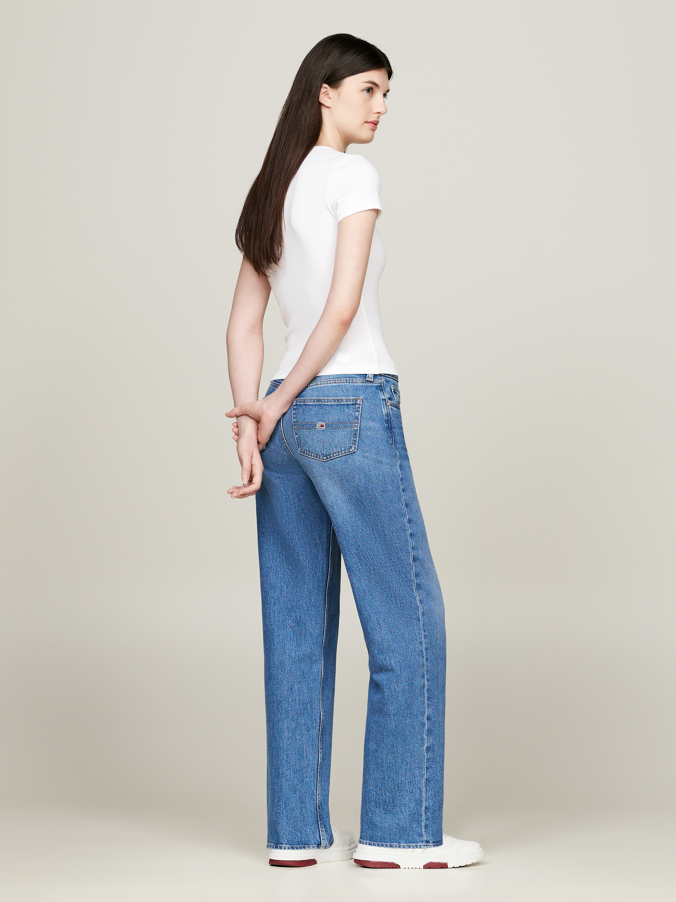 Tommy Jeans T-Shirt »TJW SLIM BADGE RIB TEE«, in Rippoptik