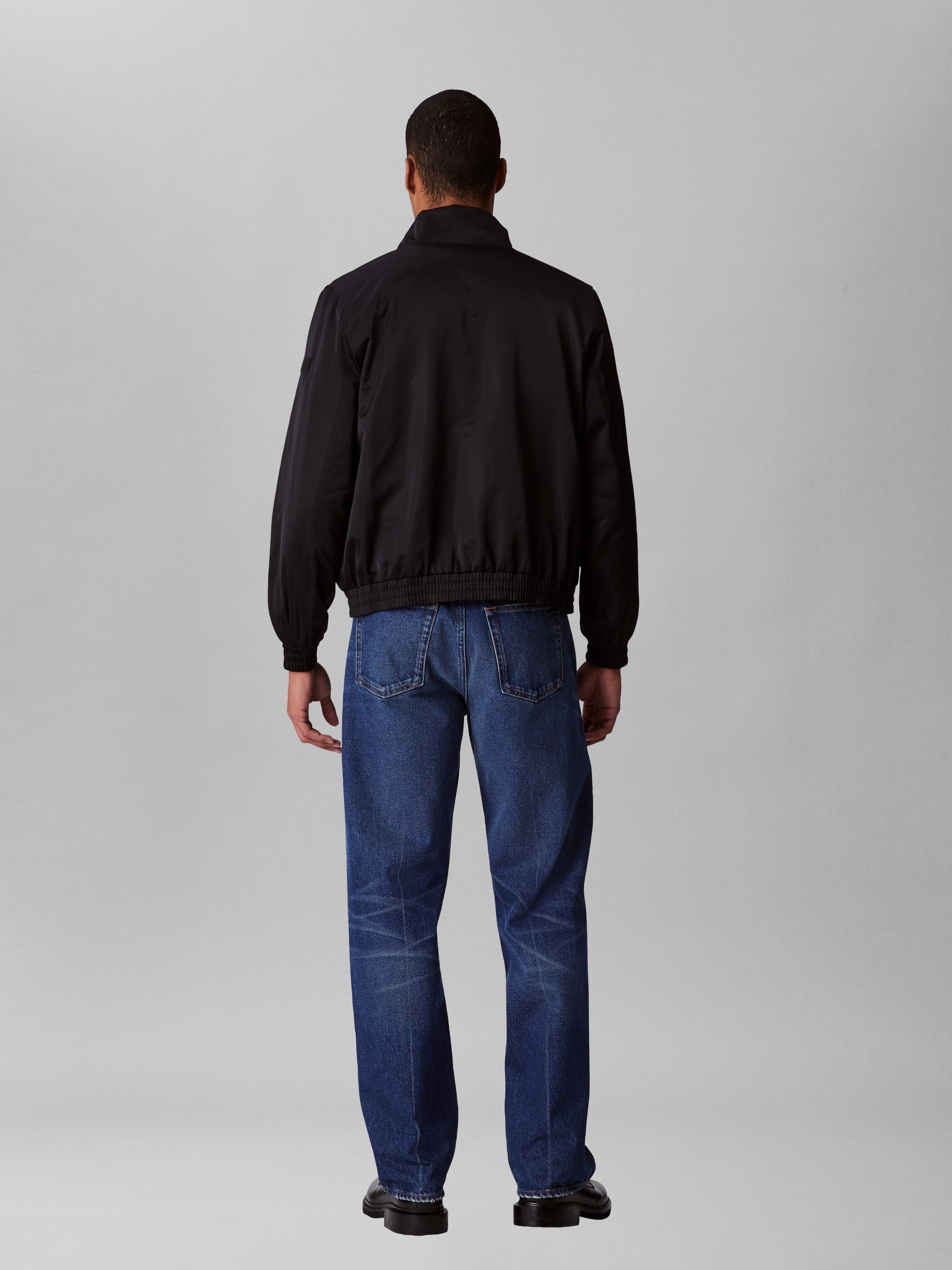 Calvin Klein Jeans Bomberjacke »LS PADDED HARRINGTON JACKET«, ohne Kapuze, Mit Rundhalsausschnitt mit Stehkragen