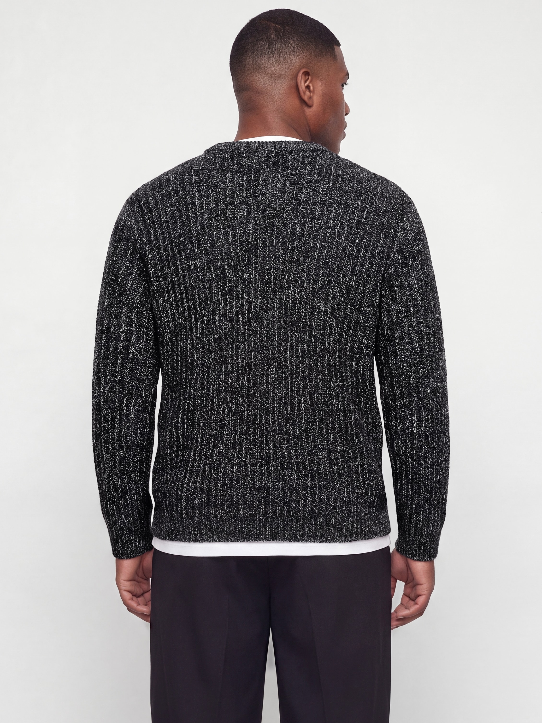 Jack & Jones PlusSize Rundhalspullover »JJJAXON KNIT CREW NECK PLS« Materialmix, locker geschnitten