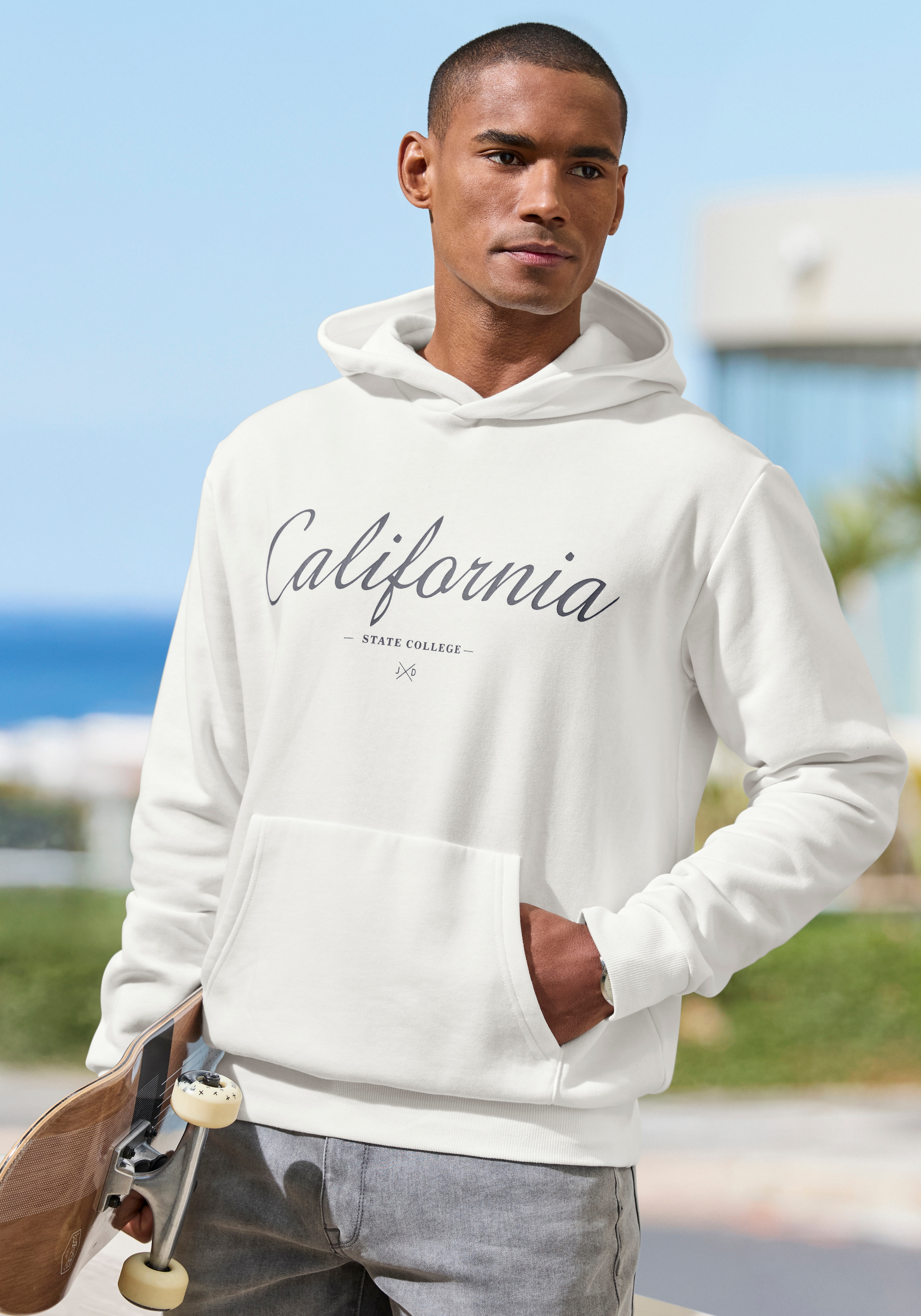 John Devin Hoodie , Sweatshirt mit coolem Druck, aufgesetzter Tasche und Kapuze
