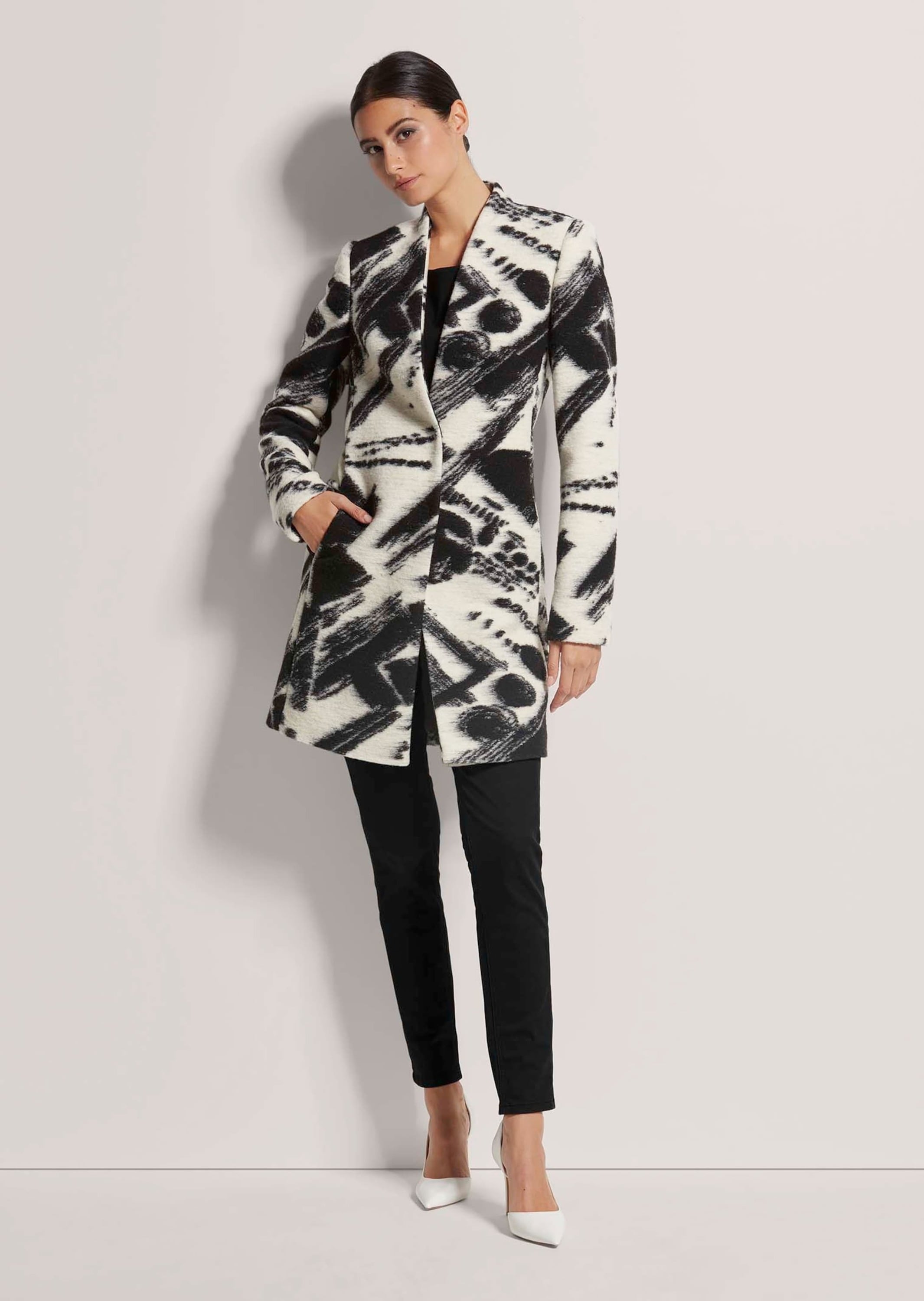 MADELEINE Longblazer »Gehrock Eleganter Gehrock mit Print-Design«