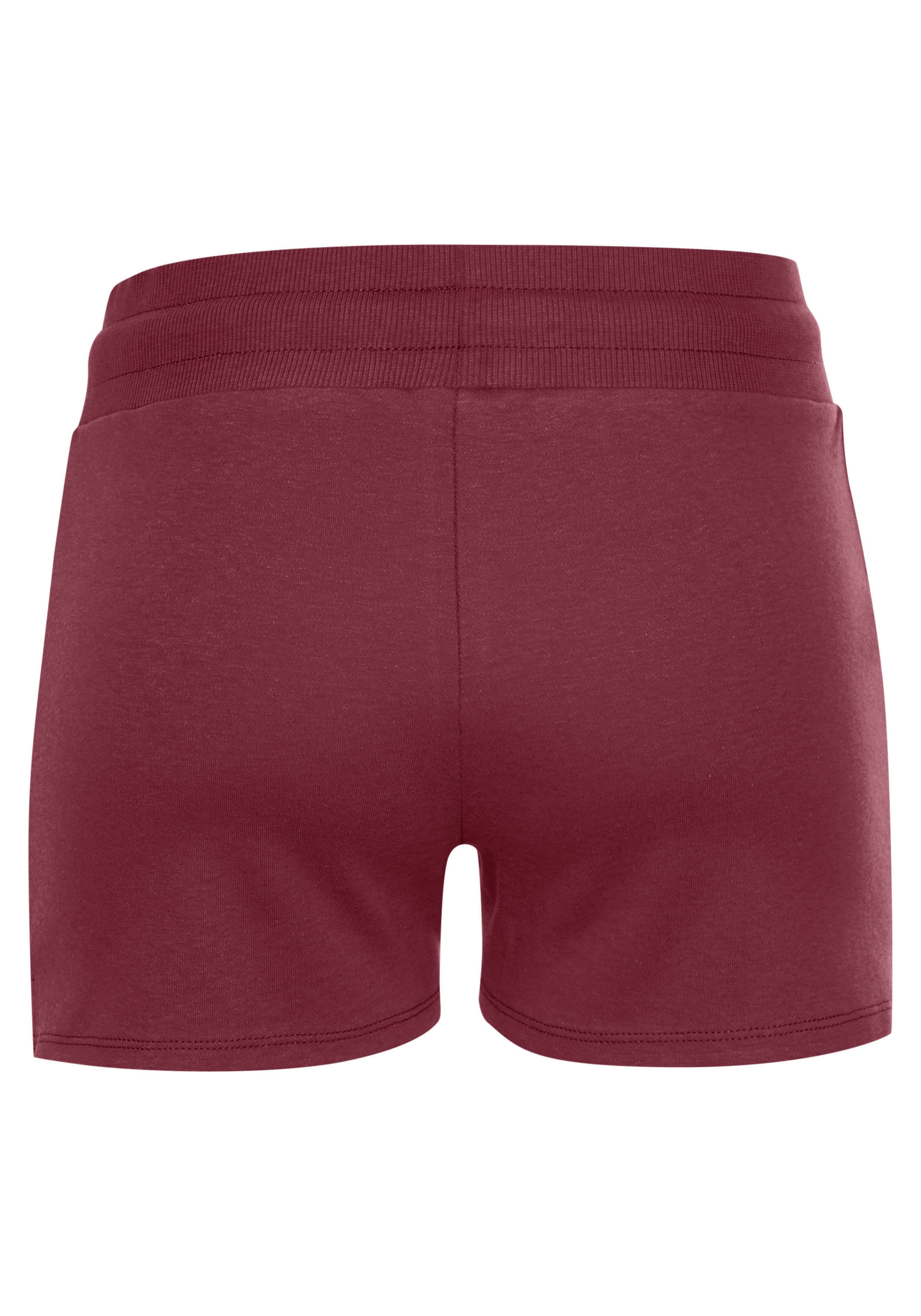 LASCANA ACTIVE Shorts »-Kurze Hose«, mit kleinen Seitenschlitzen