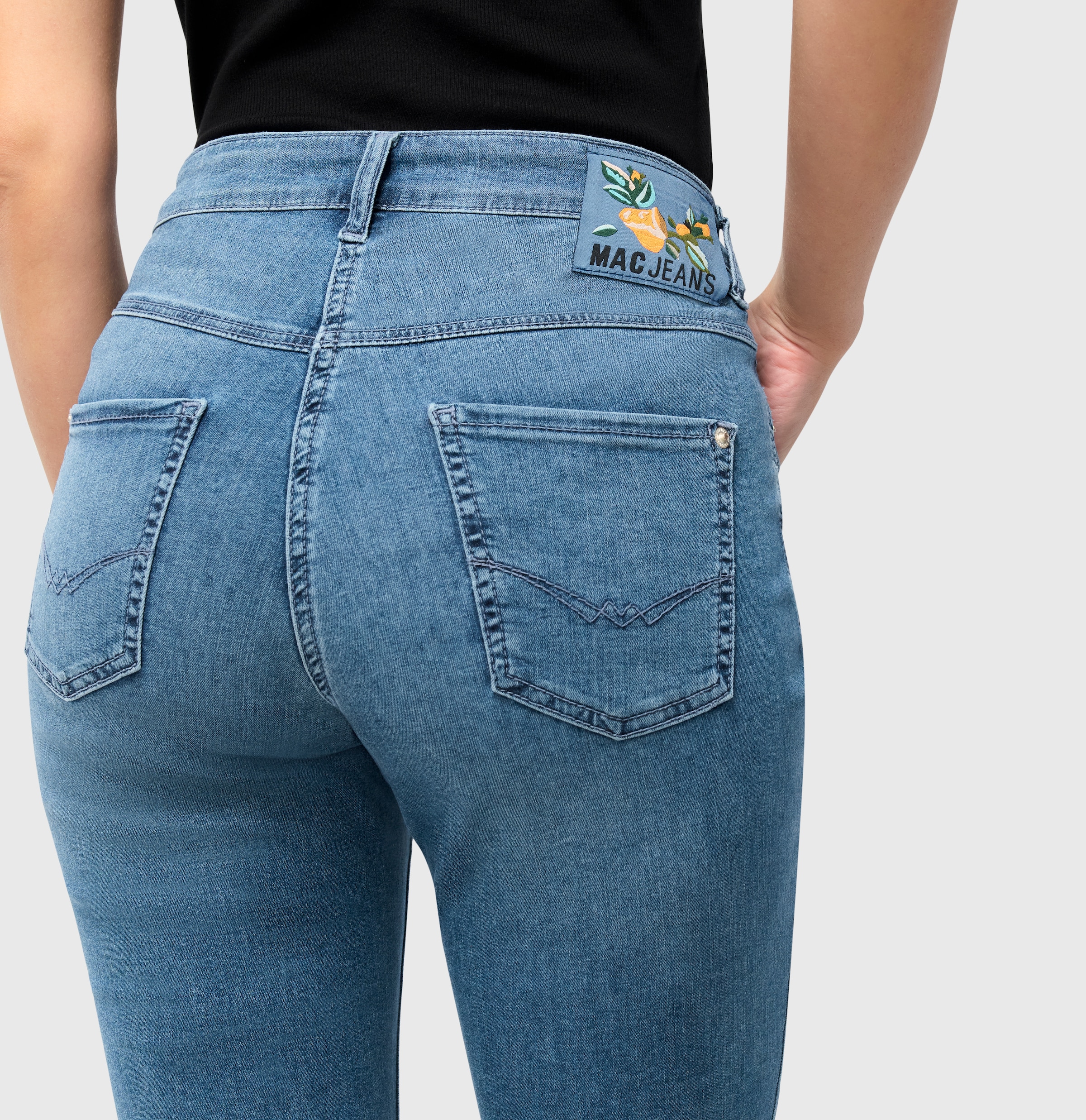 MAC Caprijeans »Dream-Sum« Bequemer Sitz mit krempelbarem Saum