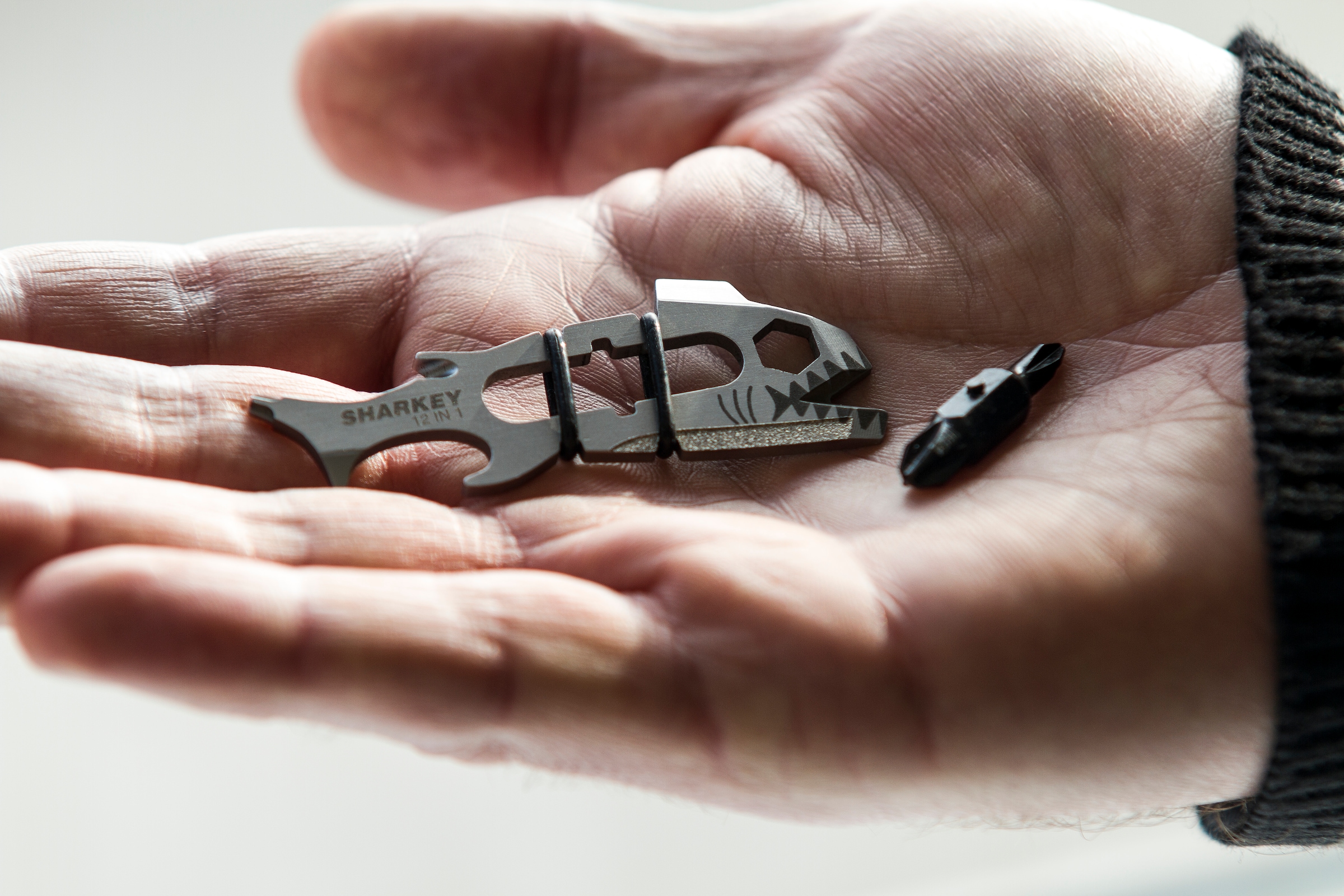 TRUE Multitool »SHARKEY«, (6 St.), 12 Funktionen, Bit-Aufnahme