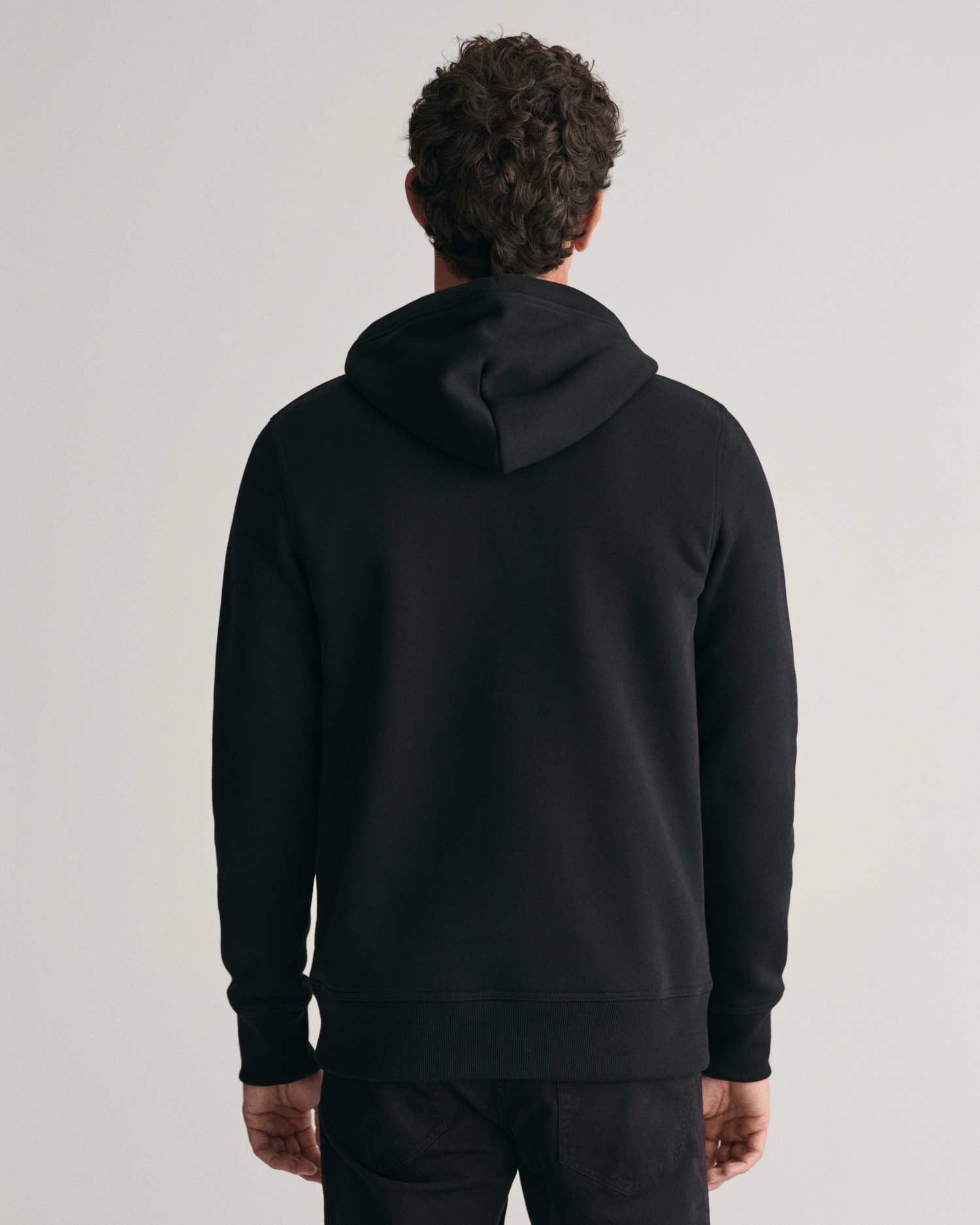 Gant Hoodie »REG ARCHIVE SHIELD HOODIE«, mit modischer Logostickerei auf der Brust