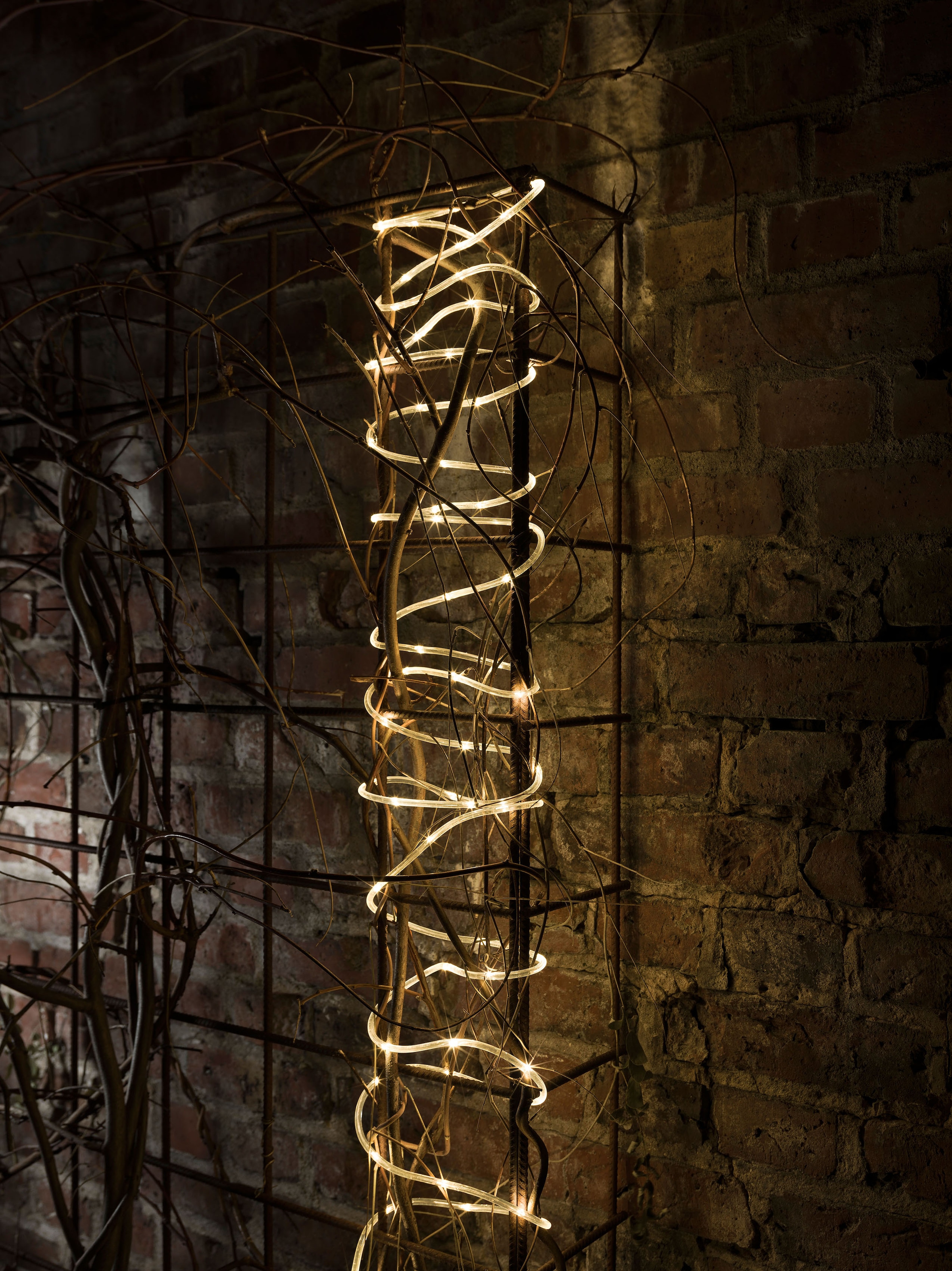 KONSTSMIDE LED-Lichterschlauch »Weihnachtsdeko aussen«, 65 St.-flammig, LED Mini Lichterschlauch, 5 m, 65 warm weiße Dioden