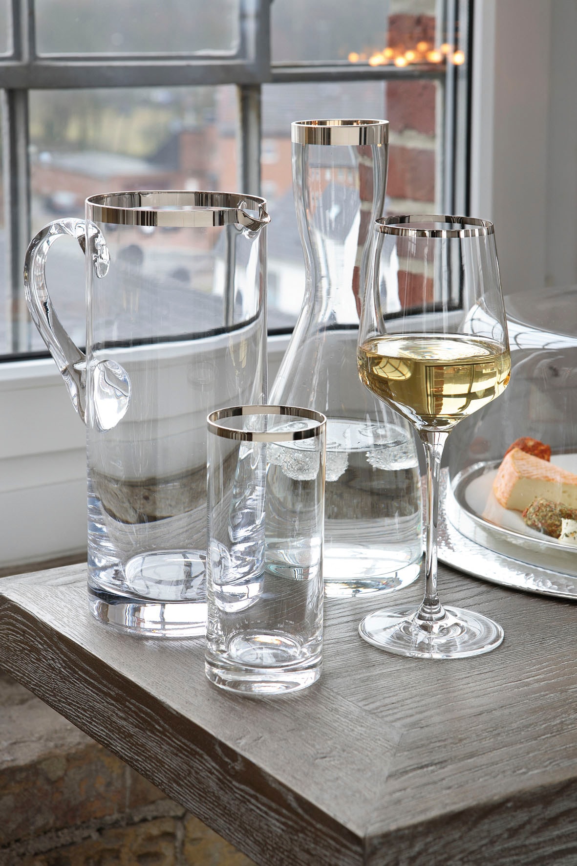 Fink Karaffe »PLATINUM«, (1 tlg.), mit handbemalter Platinumauflage, Fassungsvermögen 1 Liter