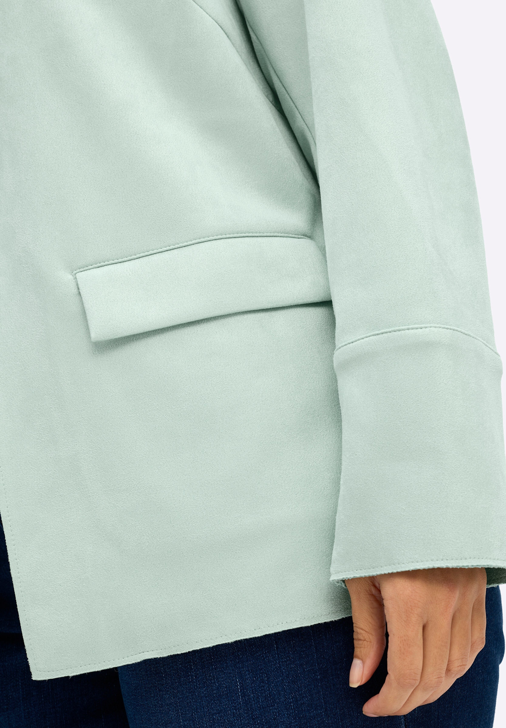 Sheego Kurzblazer »Blazer Kurzblazer aus Veloursleder-Imitat«