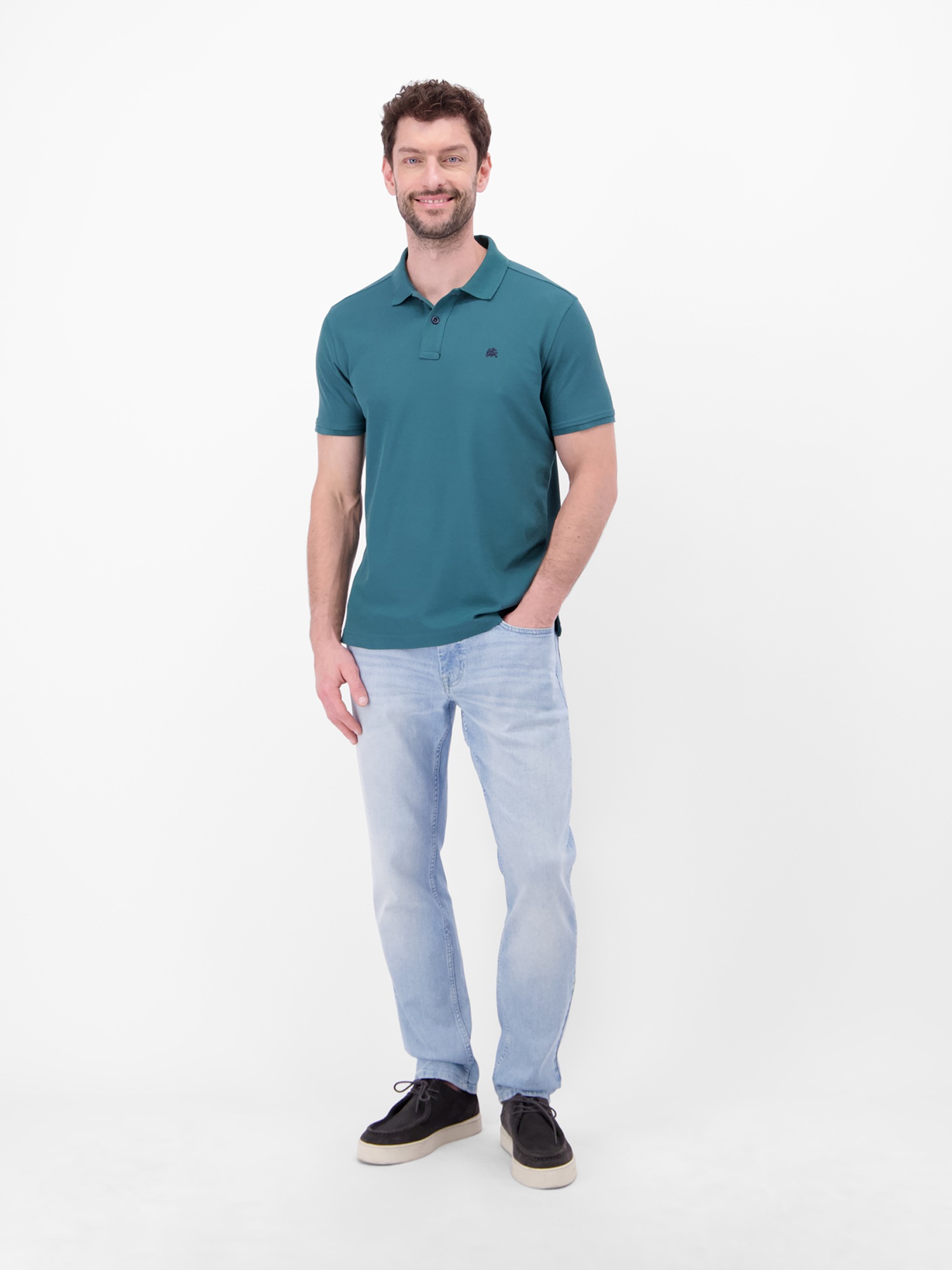 LERROS Poloshirt »Poloshirt, COOL & DRY und Logo-Stitch« Trocknet schnell, angenehm kühl, pflegeleicht, kurzarm, einfarbig