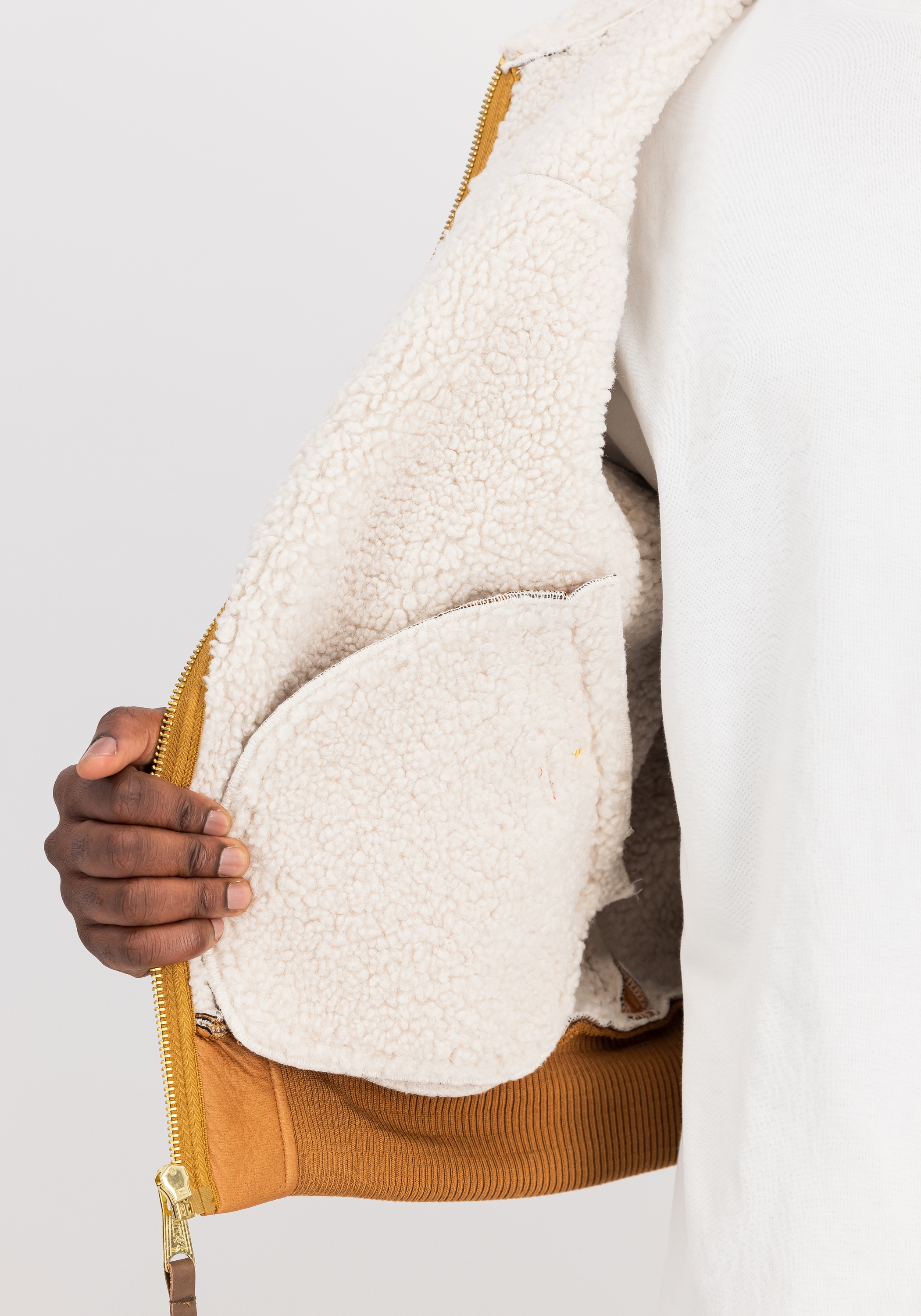 Alpha Industries Bomberjacke »B-15 Modified«