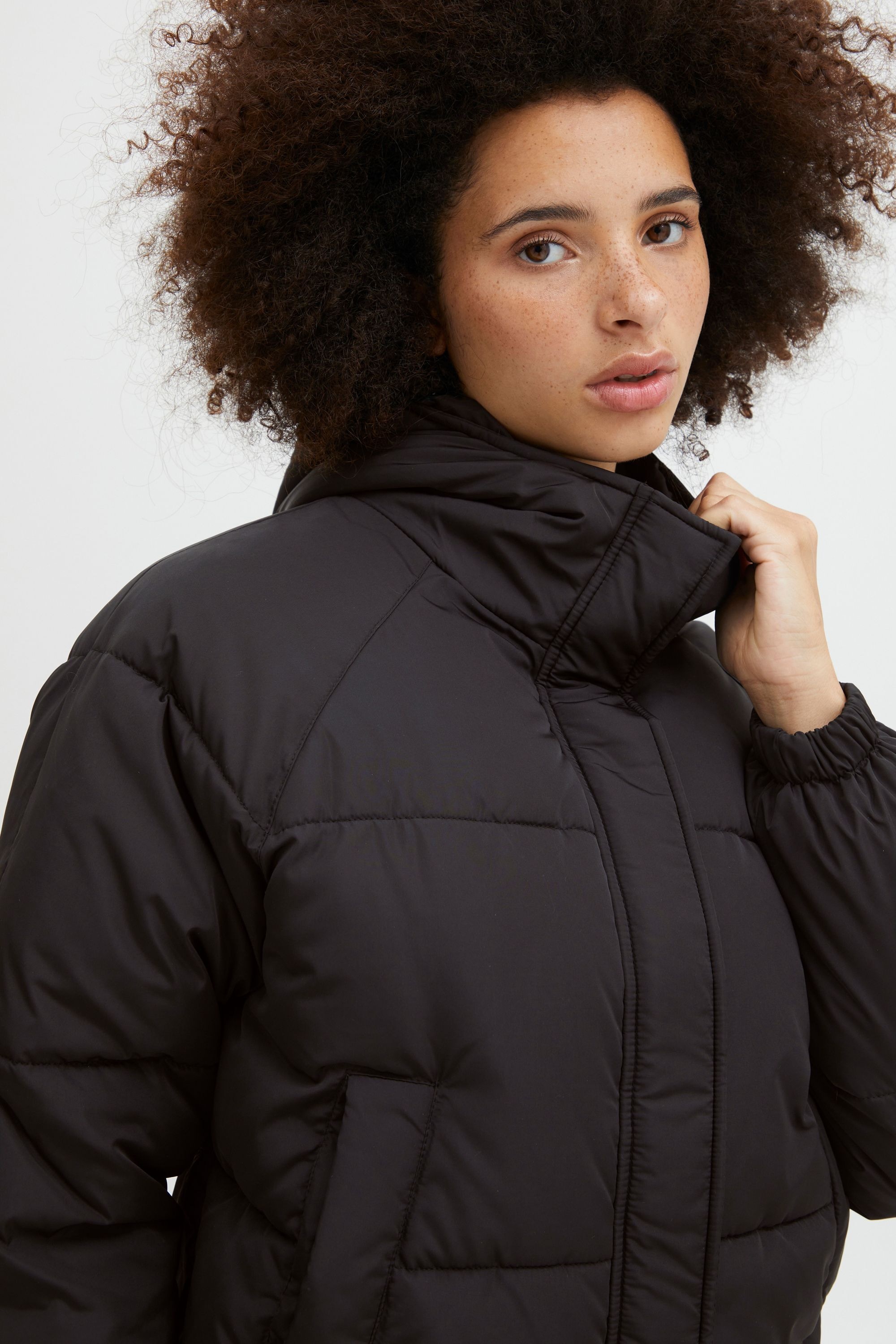 Ichi Steppjacke »Steppjacke IHHorizon«, mit Kapuze