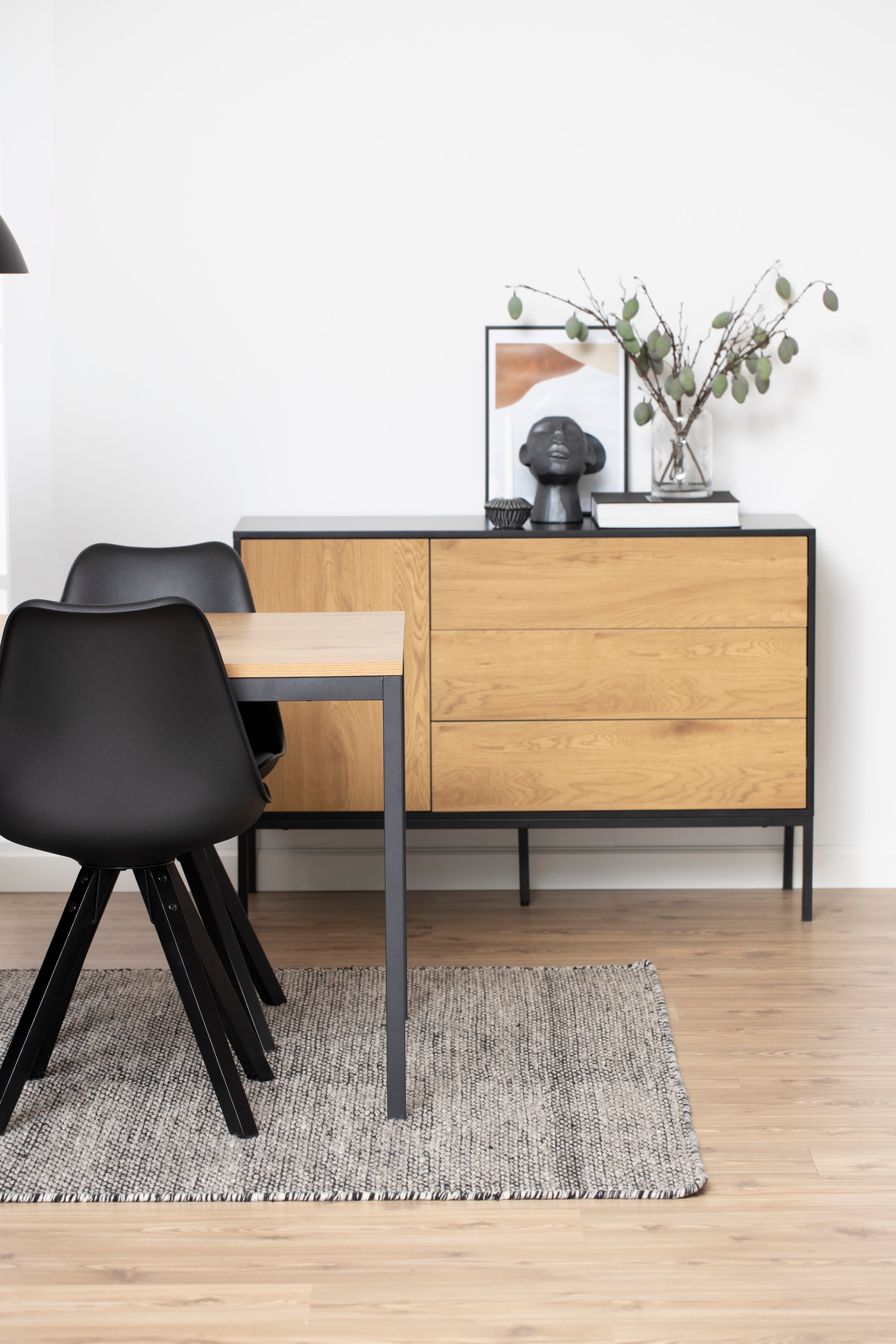 ACTONA GROUP Esstisch, mit Gestell aus pulverbeschichtetem Metall, Breite 160 cm