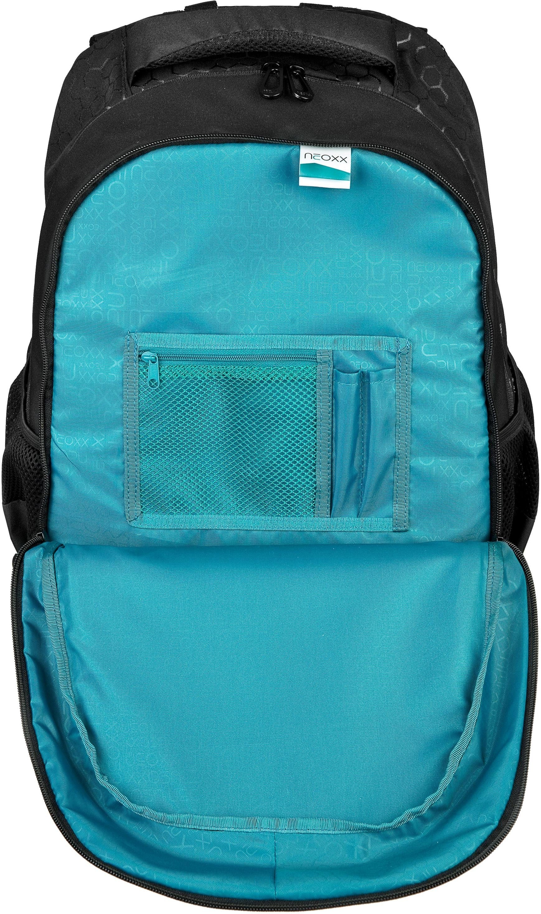 neoxx Schulrucksack »Fly, Lost in black«, Reflektionsnaht, aus recycelten PET-Flaschen