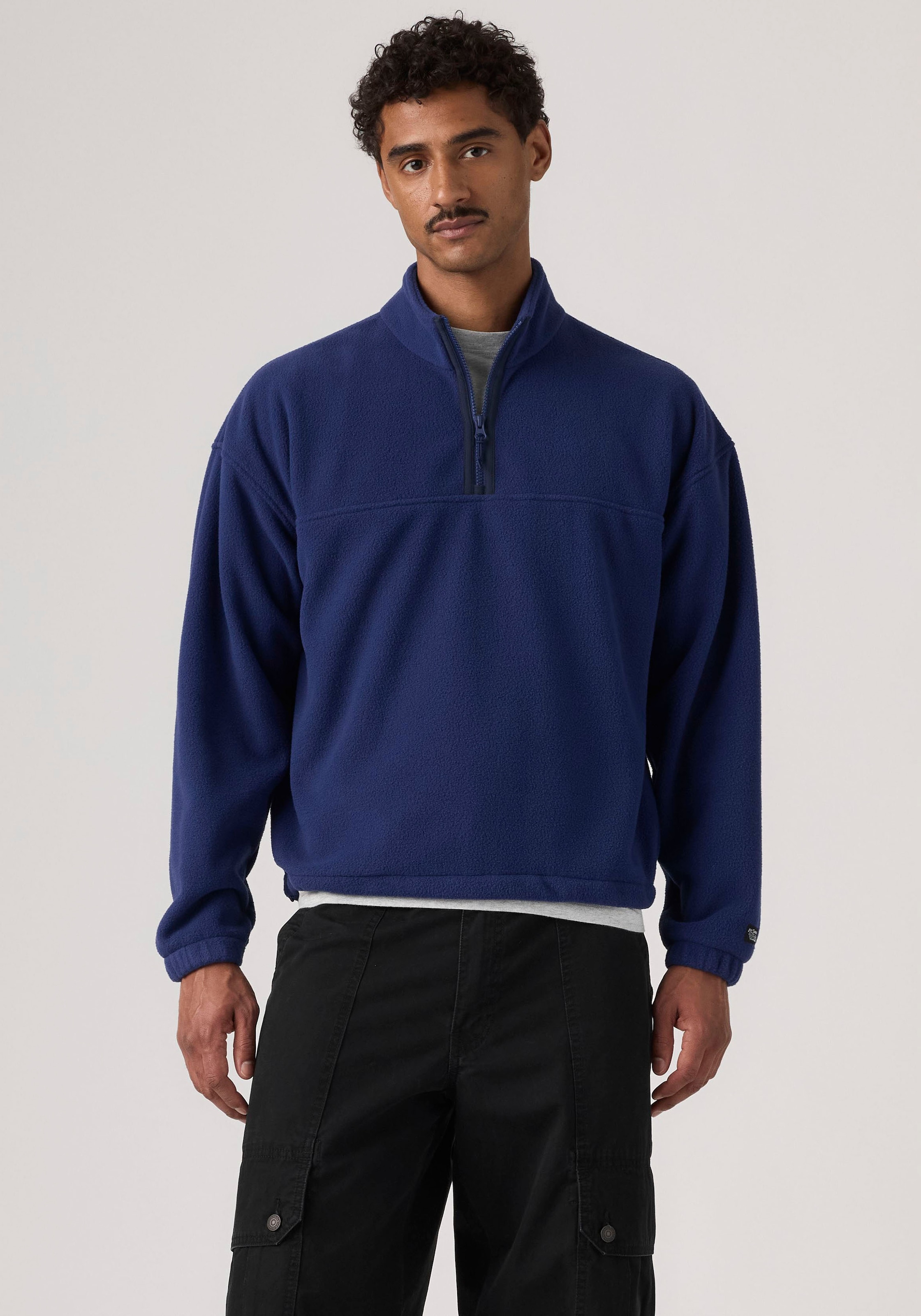 Levi's® Fleecepullover »REDWOOD HALF ZIP«, Saumabschluss mit Tunnelzug
