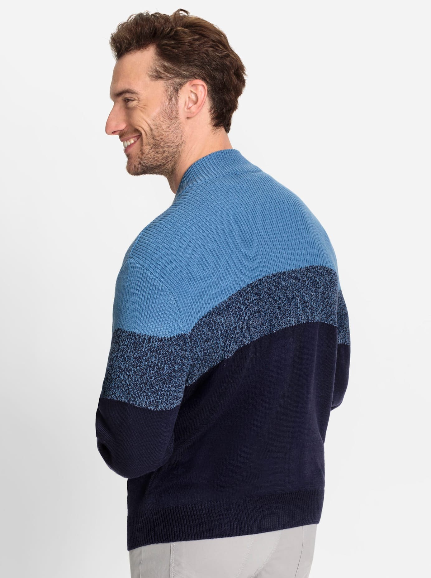 Catamaran Cardigan