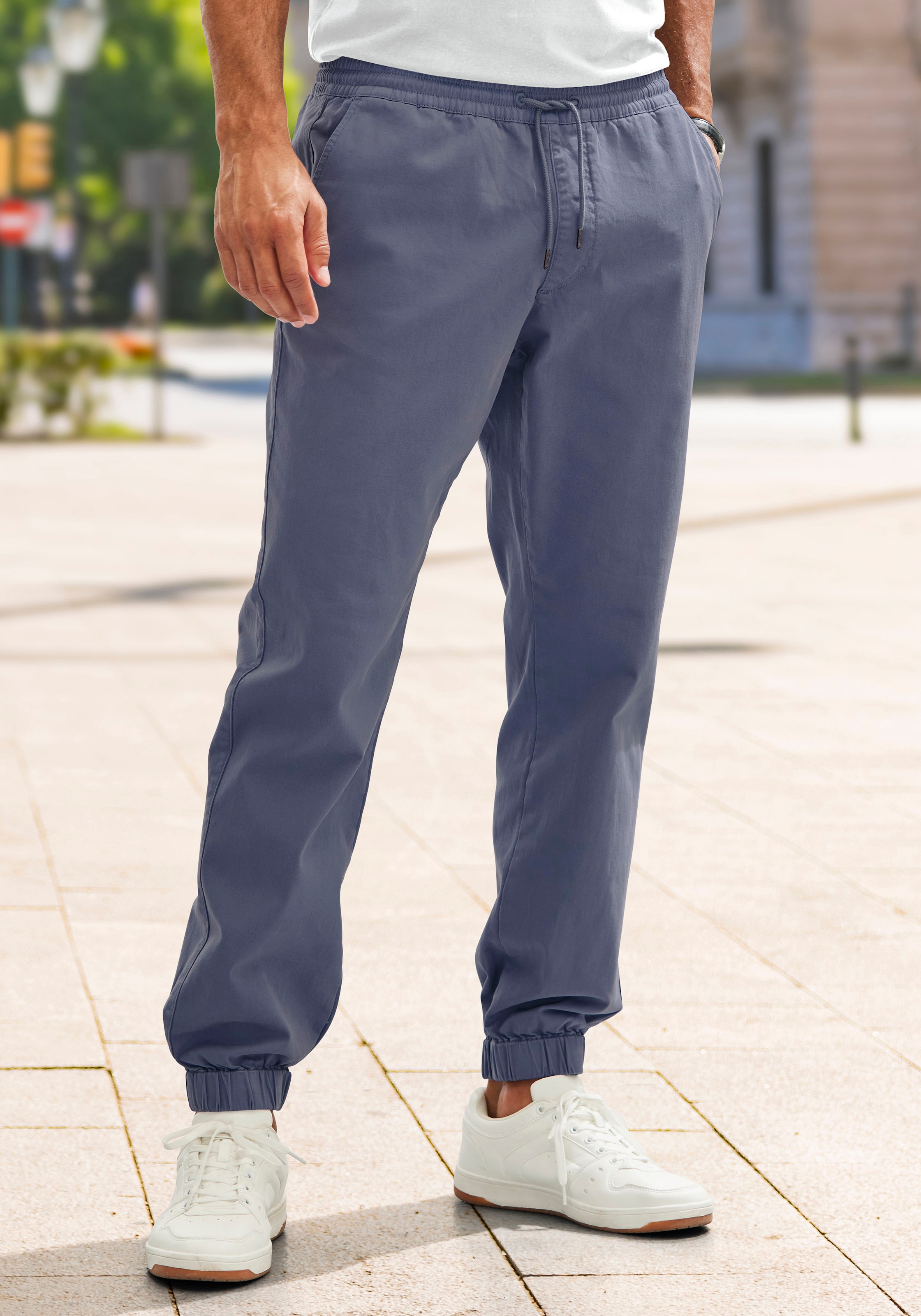 Jogger Pants »Jogg Pants«, mit normaler Leibhöhe aus elastischer Baumwoll-Qualität