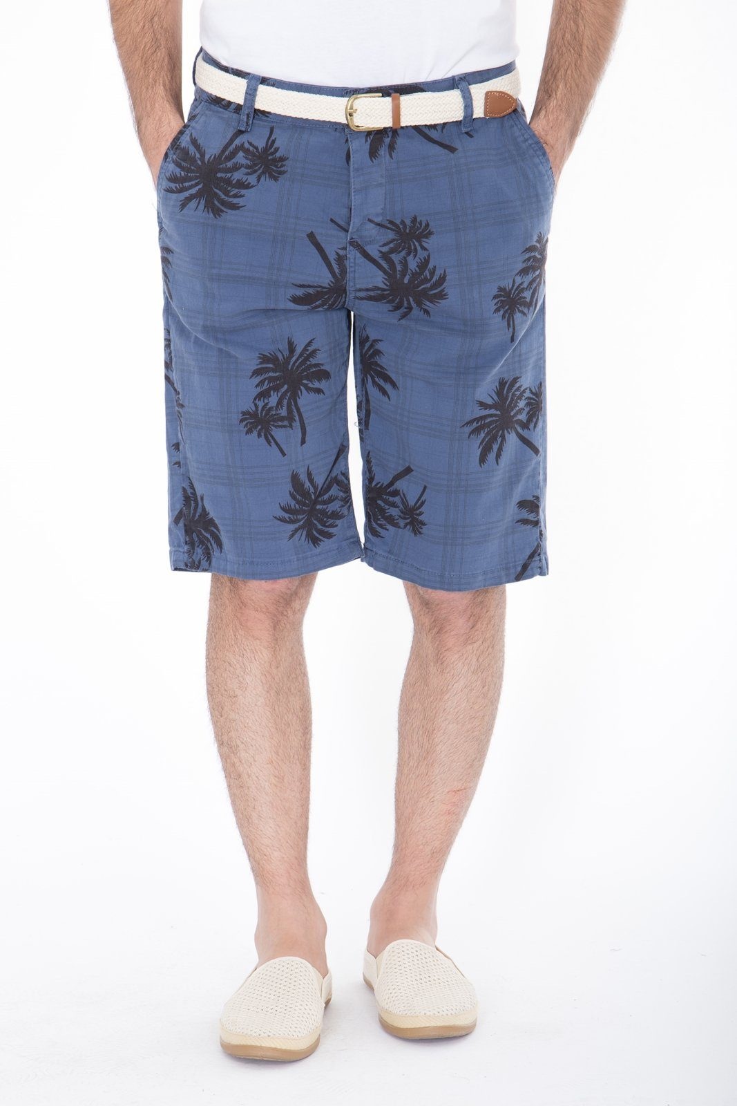 Daniel Daaf Shorts, mit allover Palmen-Print inkl. Flechtgürtel