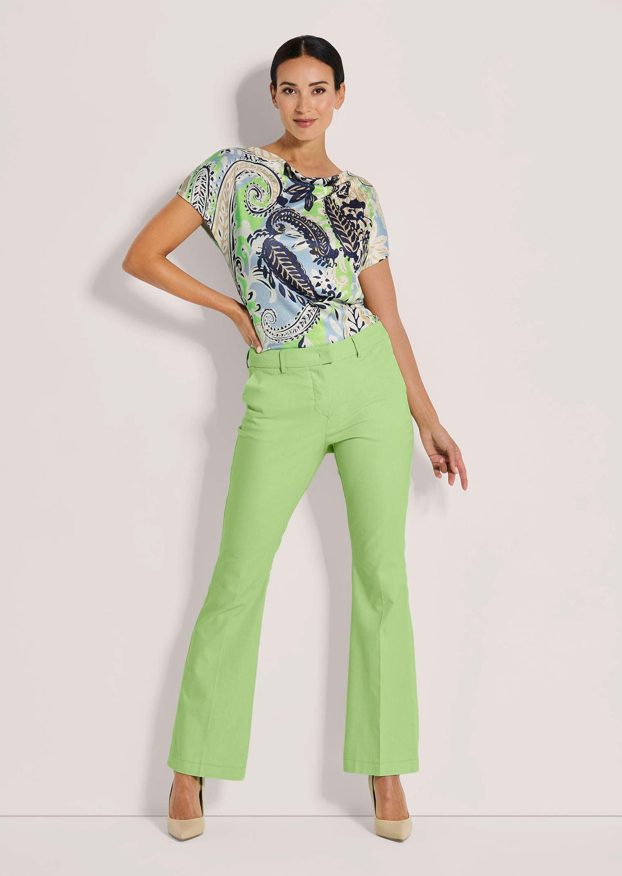 MADELEINE Bügelfaltenhose »Hose Leicht ausgestellte Bügelfalten-Hose«