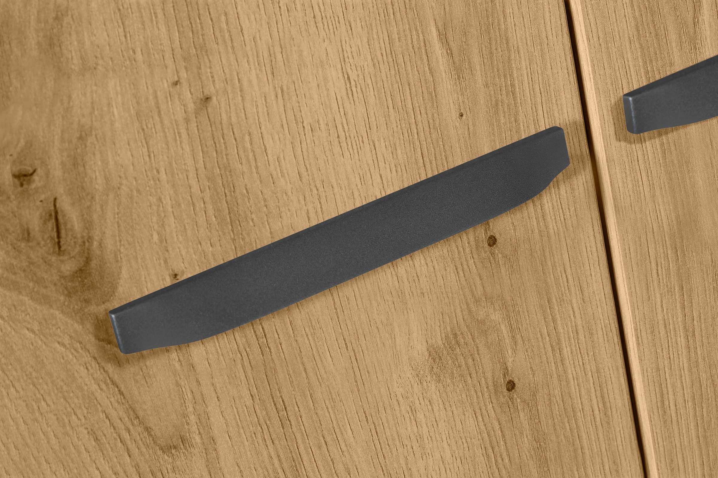 rauch Drehtürenschrank »Kleiderschrank Schrank Garderobe TOPSELLER OTELI inkl. Inneneinteilung«, (erhältlich in Breiten 91-360 cm, ab Breite 136cm inkl. Innenschubladen), mit zusätzlichen Einlegeböden, optional mit Spiegel MADE IN GERMANY