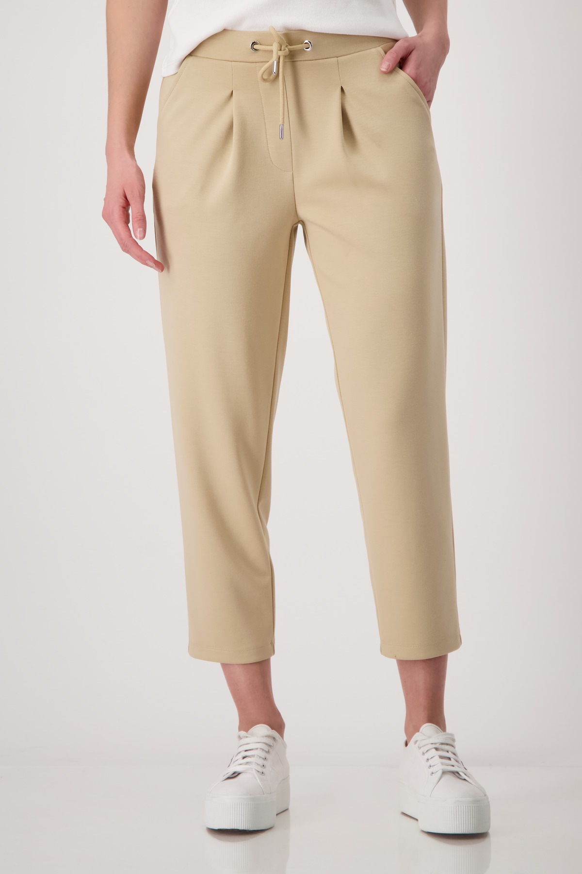 Monari Damen Jogger Pants »Hose Capri 62cm« Mit Kordelzug in beige, Größe 40