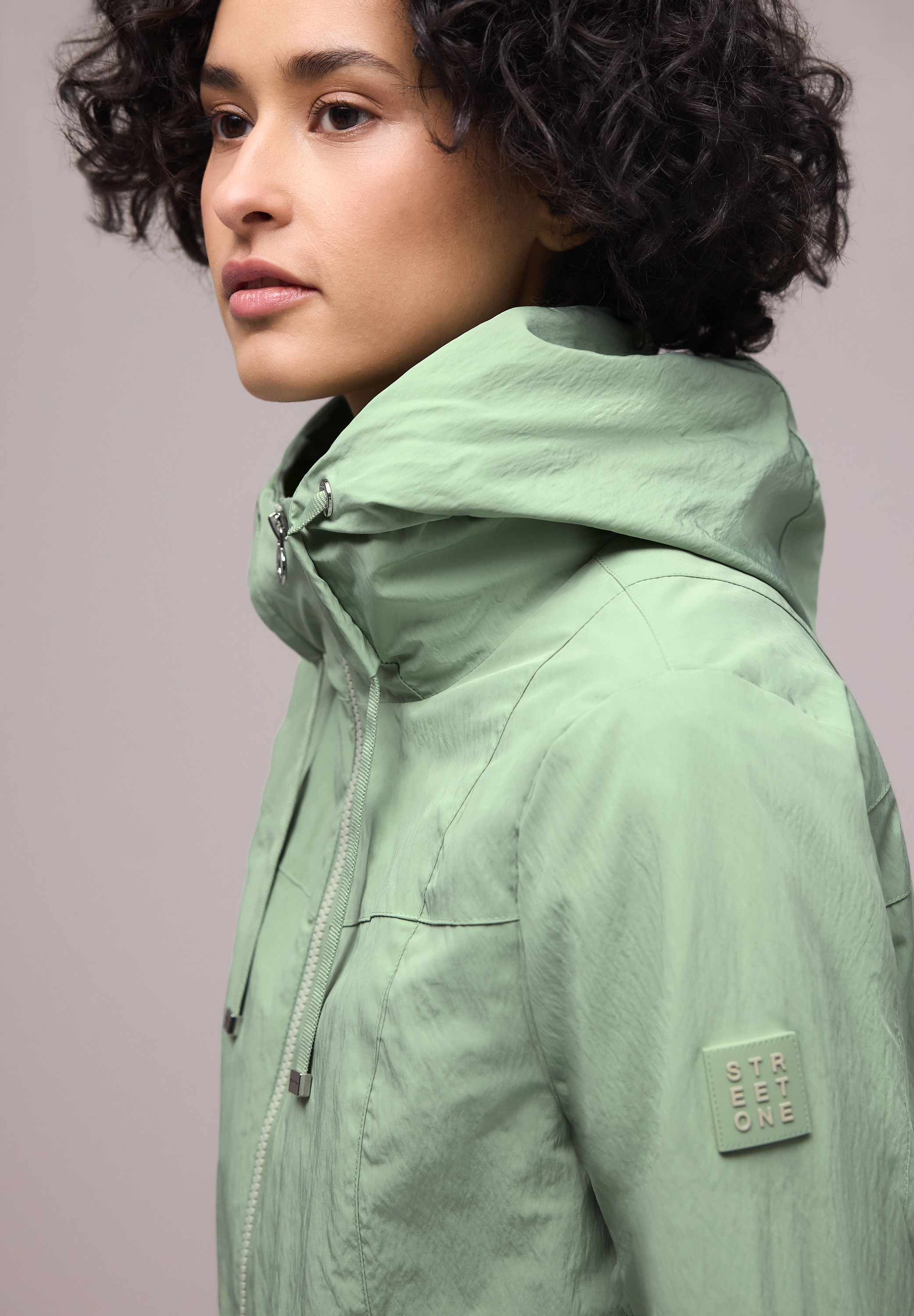 STREET ONE Kurzjacke mit Kapuze mit Kapuze