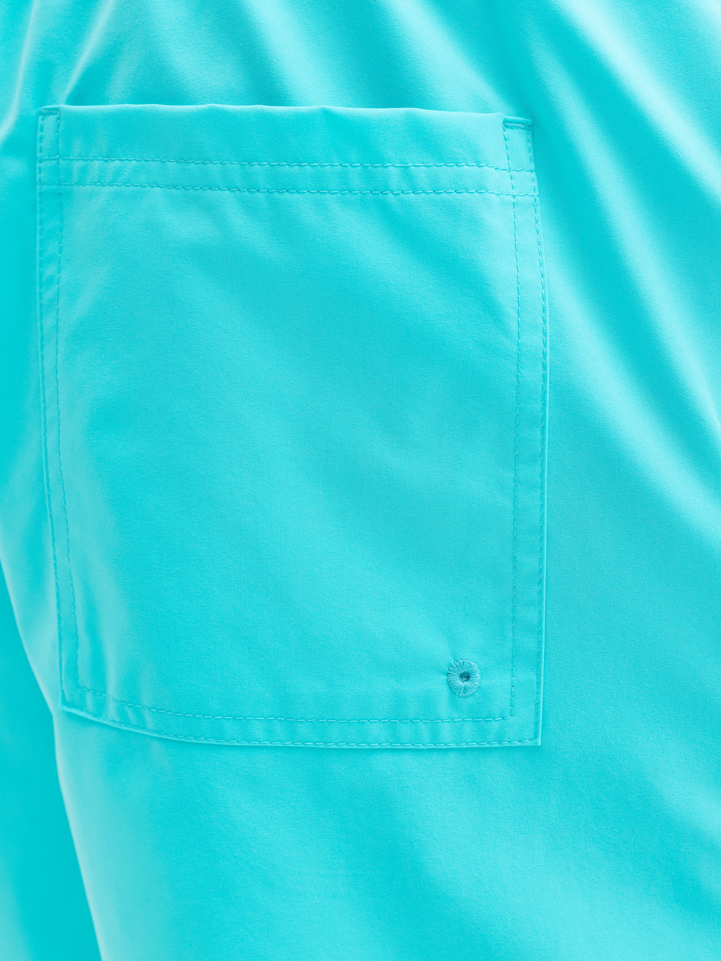 Jack & Jones Badeshorts »JPSTMAUI TROPIC SOLID SWIM SHORTS SN« Kunstfaser, normal geschnitten