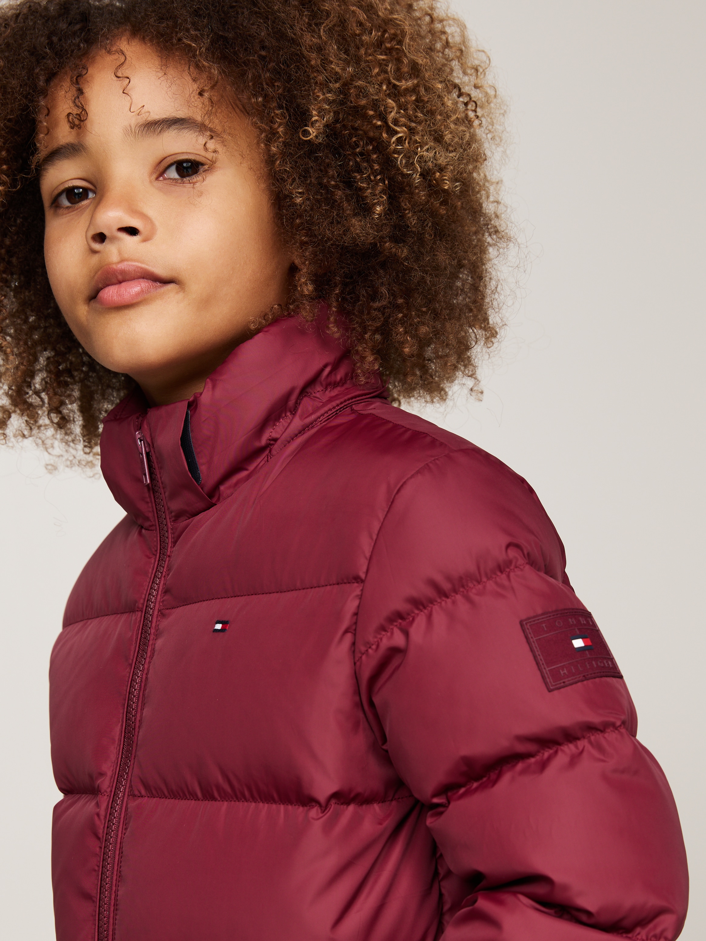 Tommy Hilfiger Steppjacke »ESSENTIAL JACKET«, mit Kapuze, mit Logo-Patch